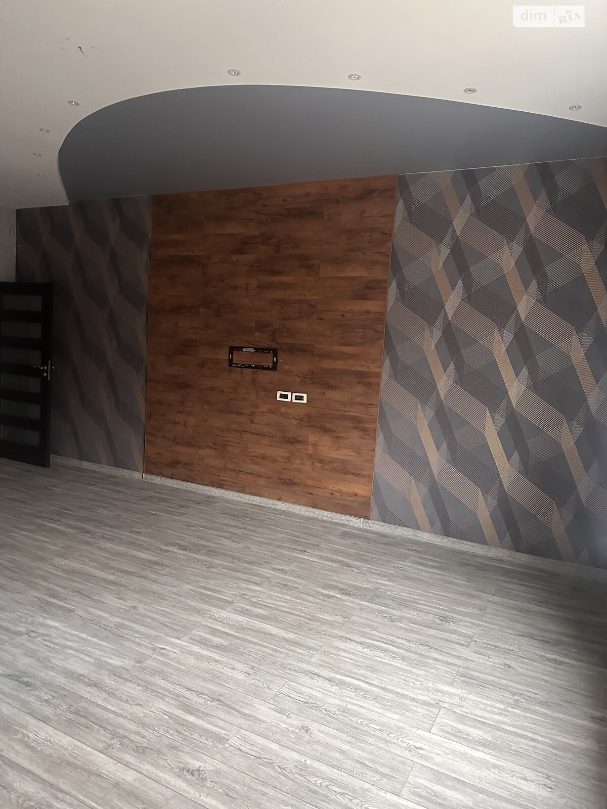 двухэтажный дом с верандой, 360 кв. м, ракушечник (ракушняк). Продажа в Сухом Лимане фото 1