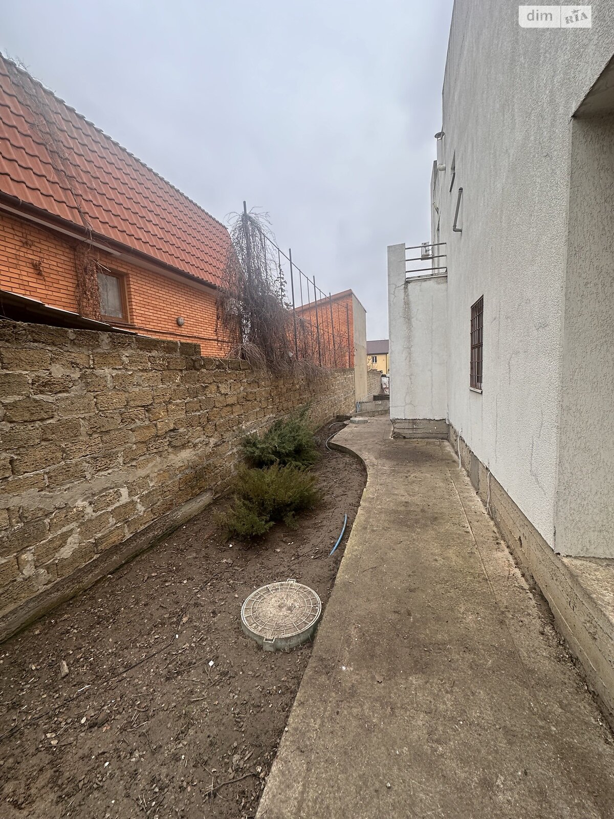 двухэтажный дом с верандой, 360 кв. м, ракушечник (ракушняк). Продажа в Сухом Лимане фото 1