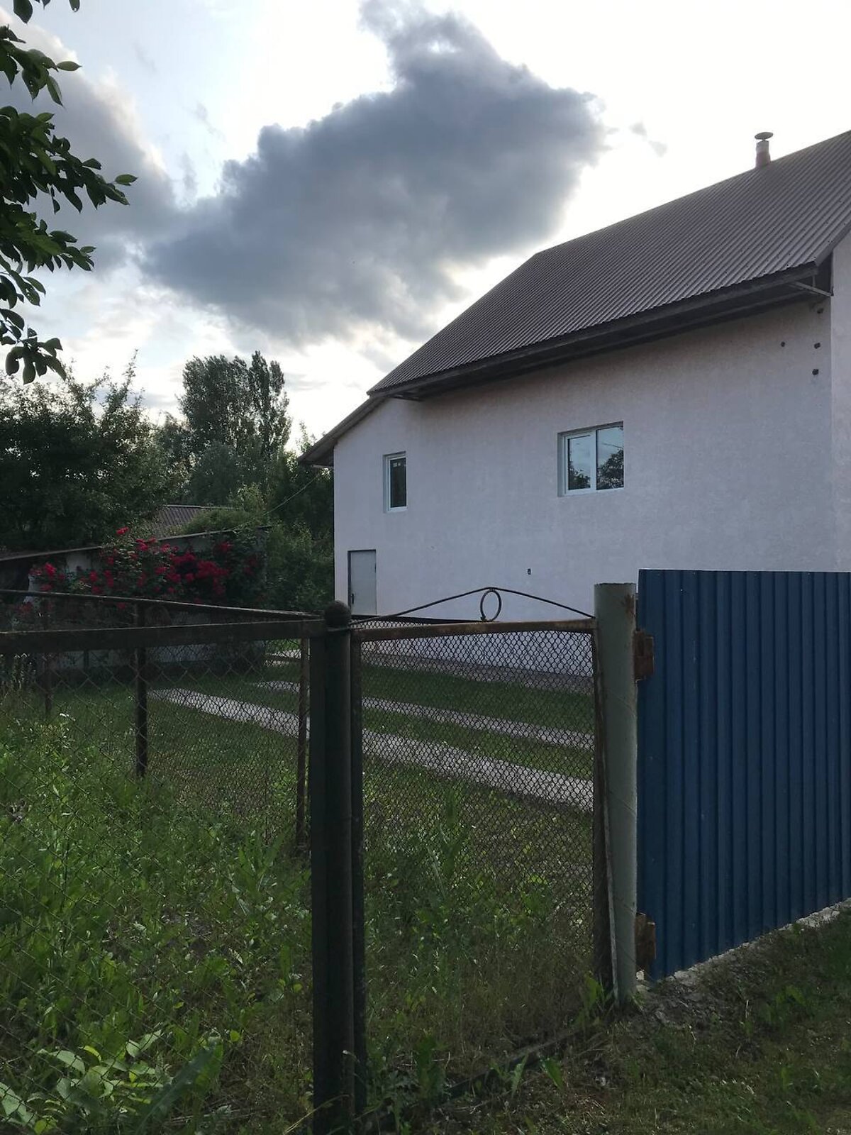 трехэтажный дом с отоплением, 130 кв. м, кирпич. Продажа в Сулимовке фото 1 трехэтажный дом с отоплением, 130 кв. м, кирпич. Продажа в Сулимовке фото 1