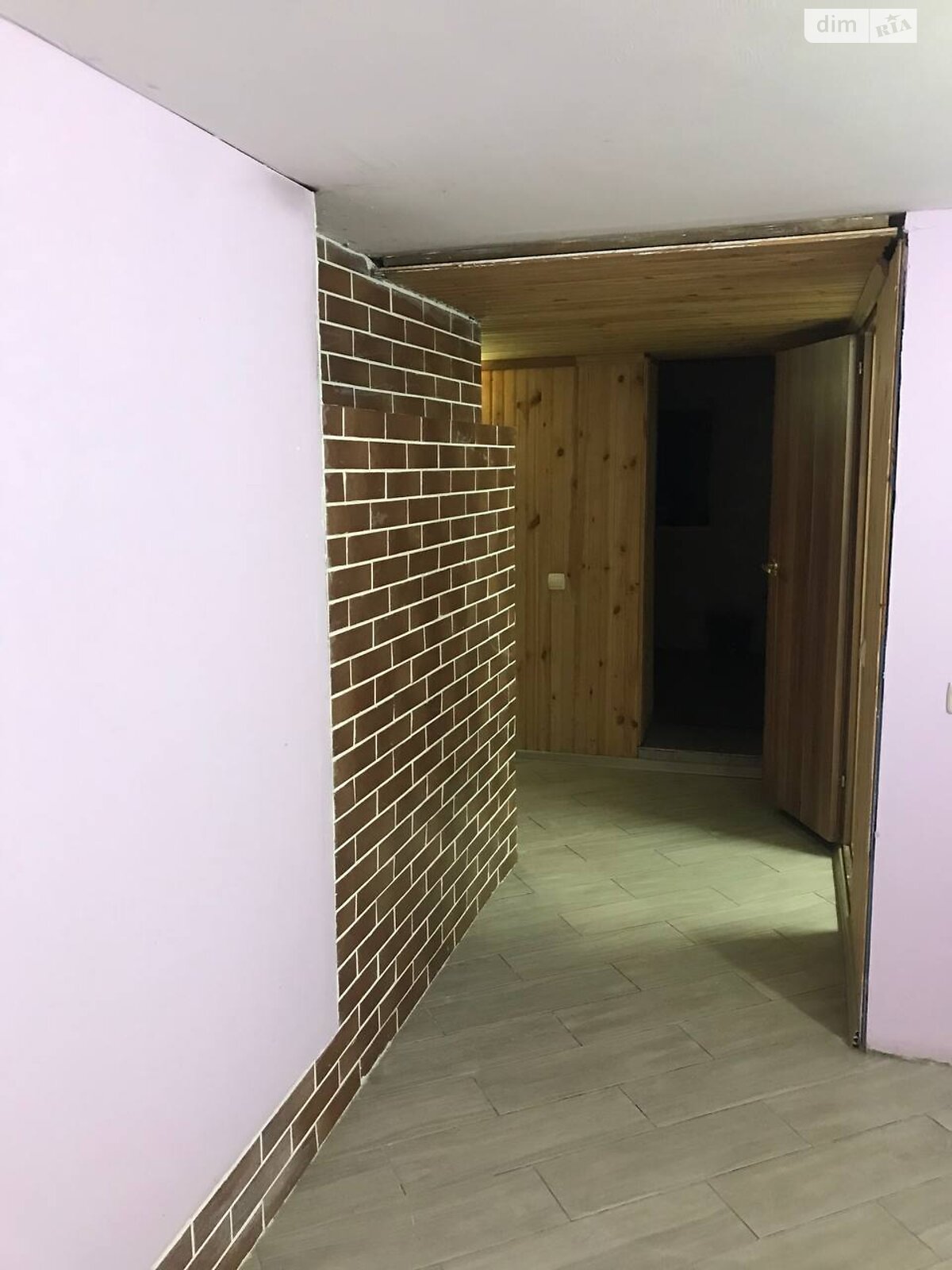 трехэтажный дом с отоплением, 130 кв. м, кирпич. Продажа в Сулимовке фото 1 трехэтажный дом с отоплением, 130 кв. м, кирпич. Продажа в Сулимовке фото 1
