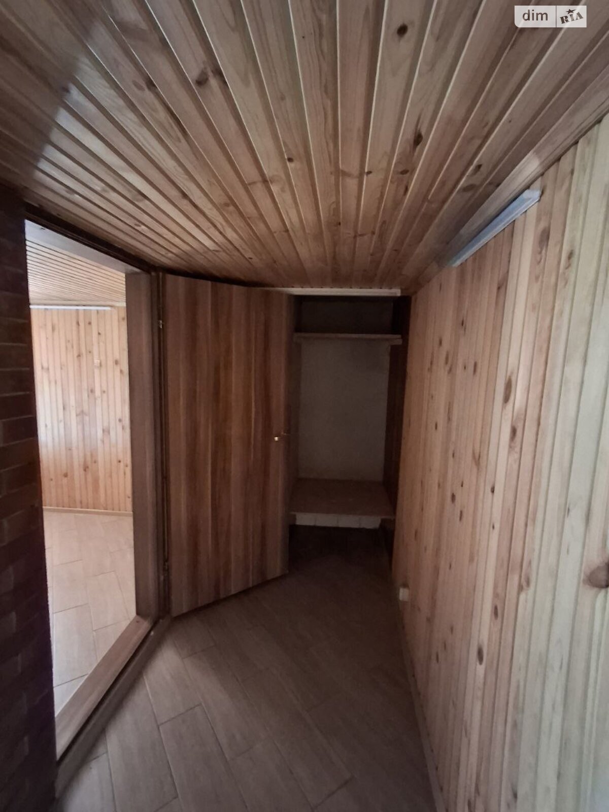 трехэтажный дом с отоплением, 130 кв. м, кирпич. Продажа в Сулимовке фото 1 трехэтажный дом с отоплением, 130 кв. м, кирпич. Продажа в Сулимовке фото 1