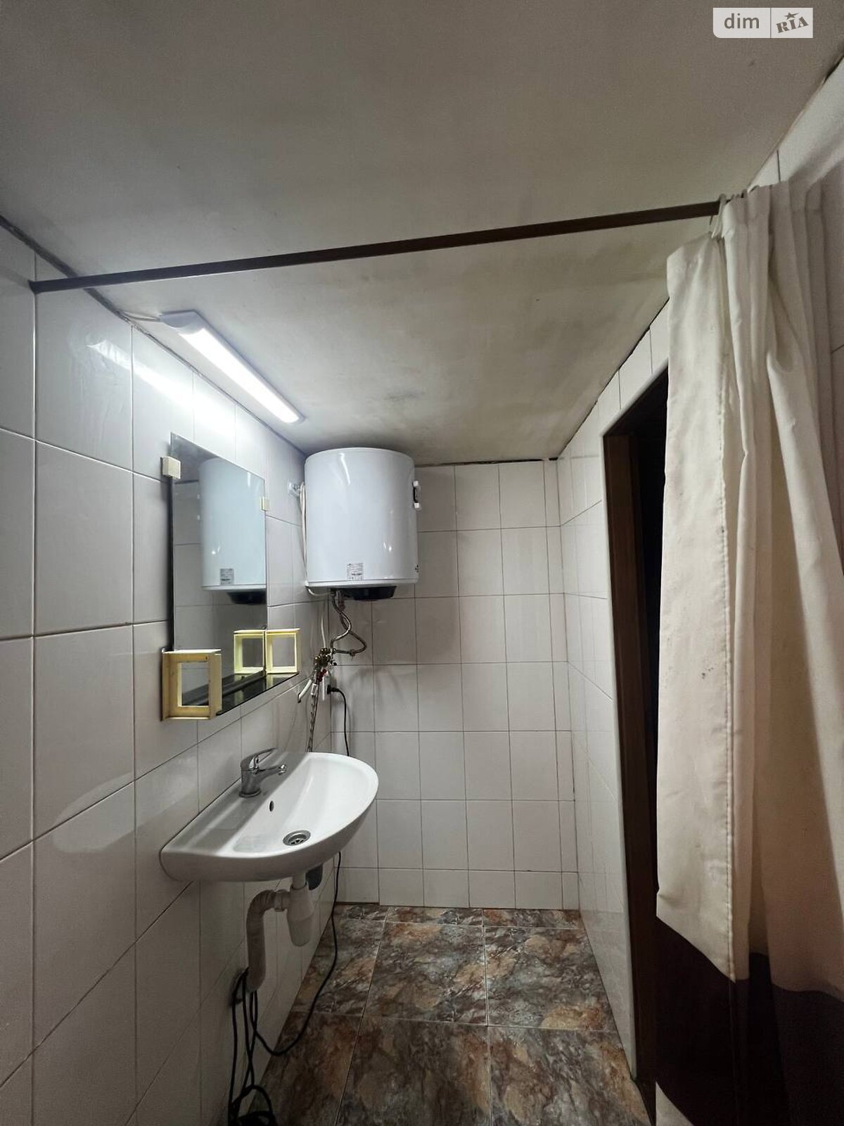 трехэтажный дом с отоплением, 130 кв. м, кирпич. Продажа в Сулимовке фото 1 трехэтажный дом с отоплением, 130 кв. м, кирпич. Продажа в Сулимовке фото 1