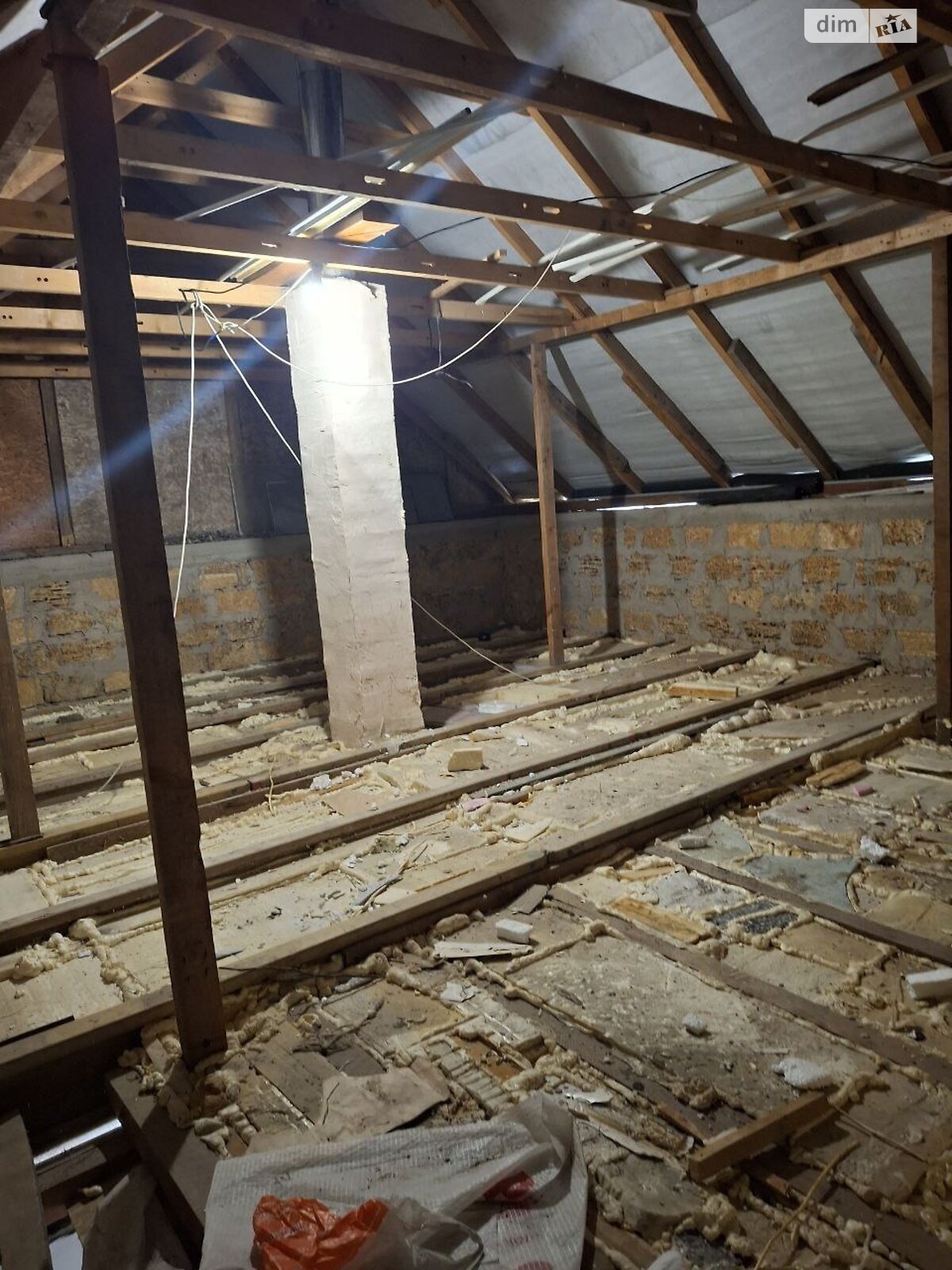 трехэтажный дом с отоплением, 130 кв. м, кирпич. Продажа в Сулимовке фото 1 трехэтажный дом с отоплением, 130 кв. м, кирпич. Продажа в Сулимовке фото 1