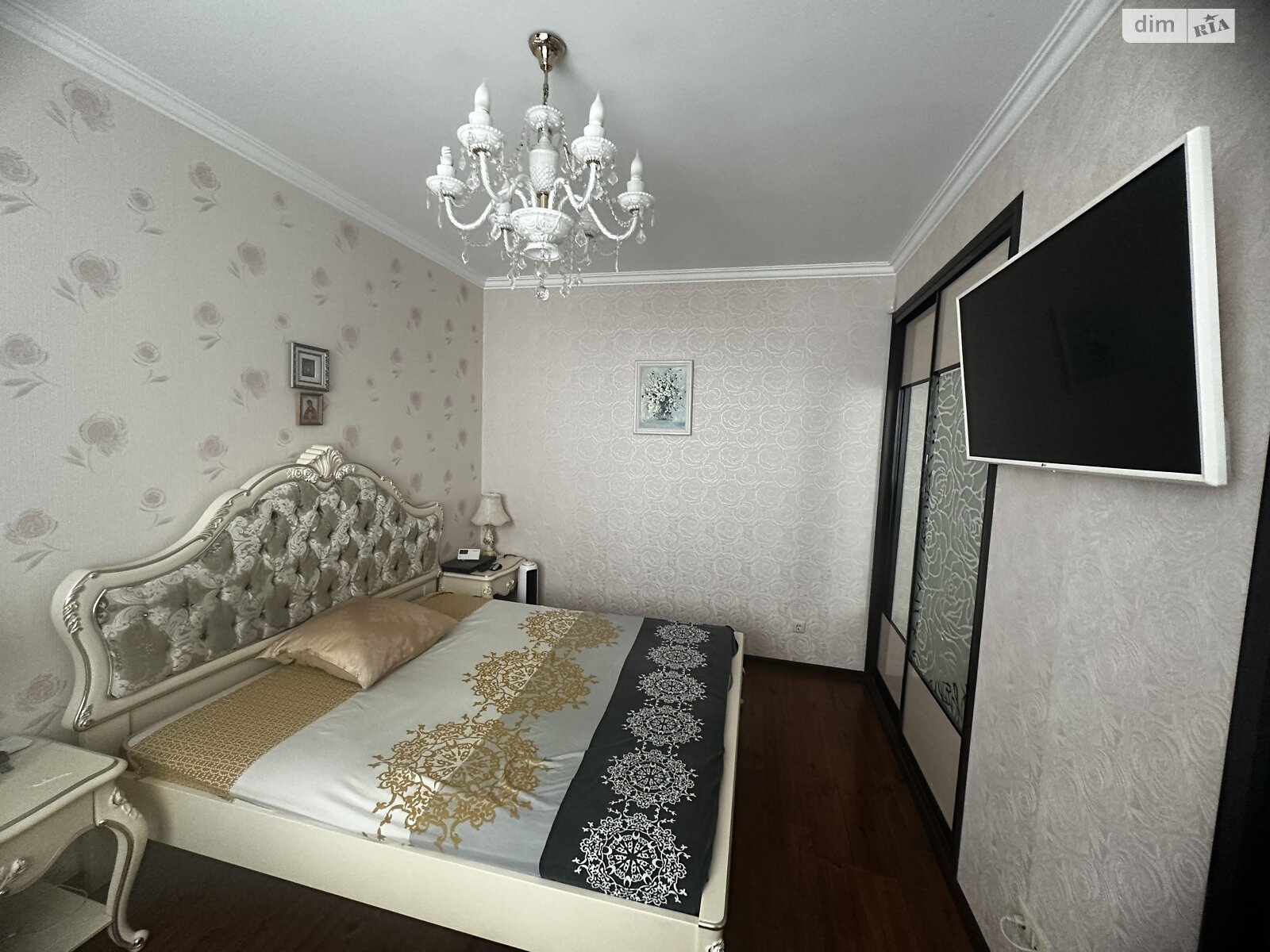 двухэтажный дом с гаражом, 235.6 кв. м, кирпич. Продажа в Сумах район Ковпаковский фото 1 двухэтажный дом с гаражом, 235.6 кв. м, кирпич. Продажа в Сумах район Ковпаковский фото 1