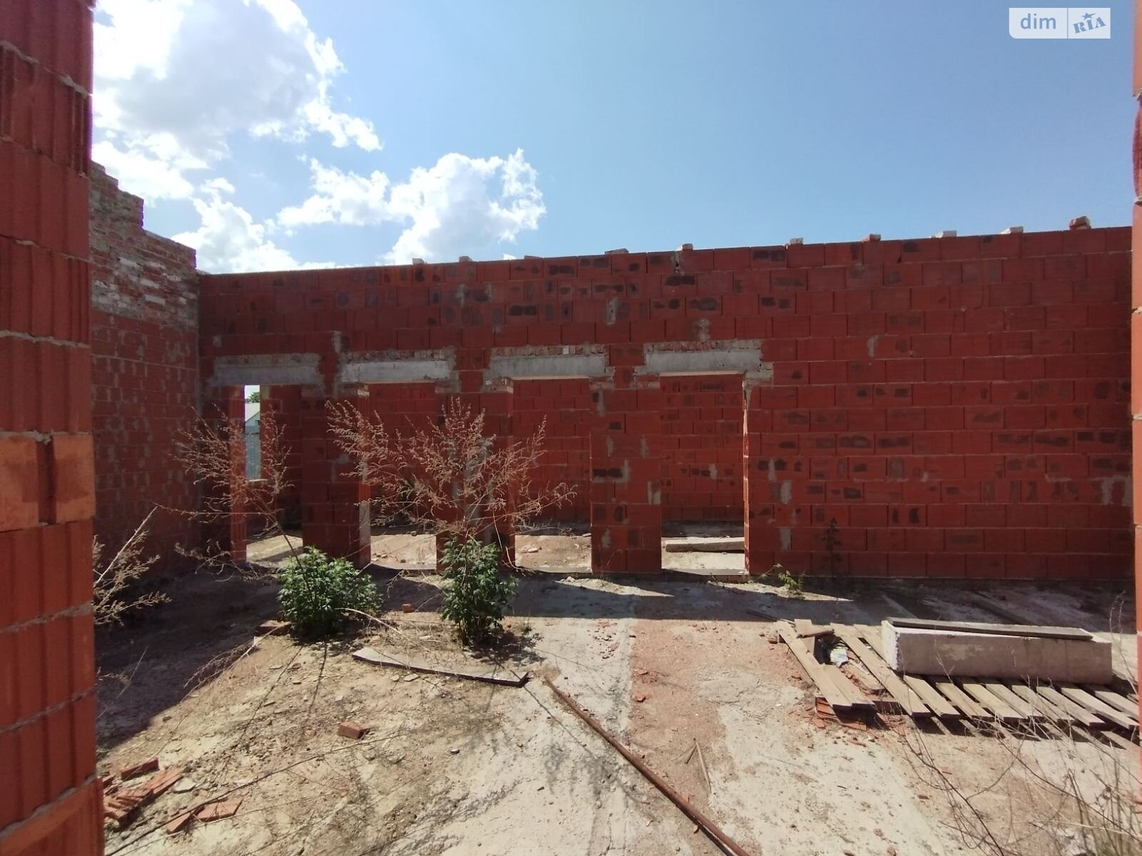 одноэтажный дом с гаражом, 169 кв. м, кирпич. Продажа в Сумах фото 1 одноэтажный дом с гаражом, 169 кв. м, кирпич. Продажа в Сумах фото 1