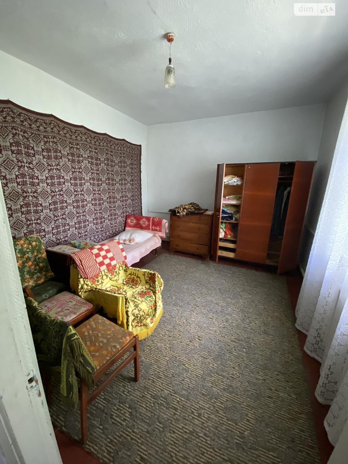 одноповерховий будинок, 92 кв. м, цегла. Продаж у Сутисках фото 1