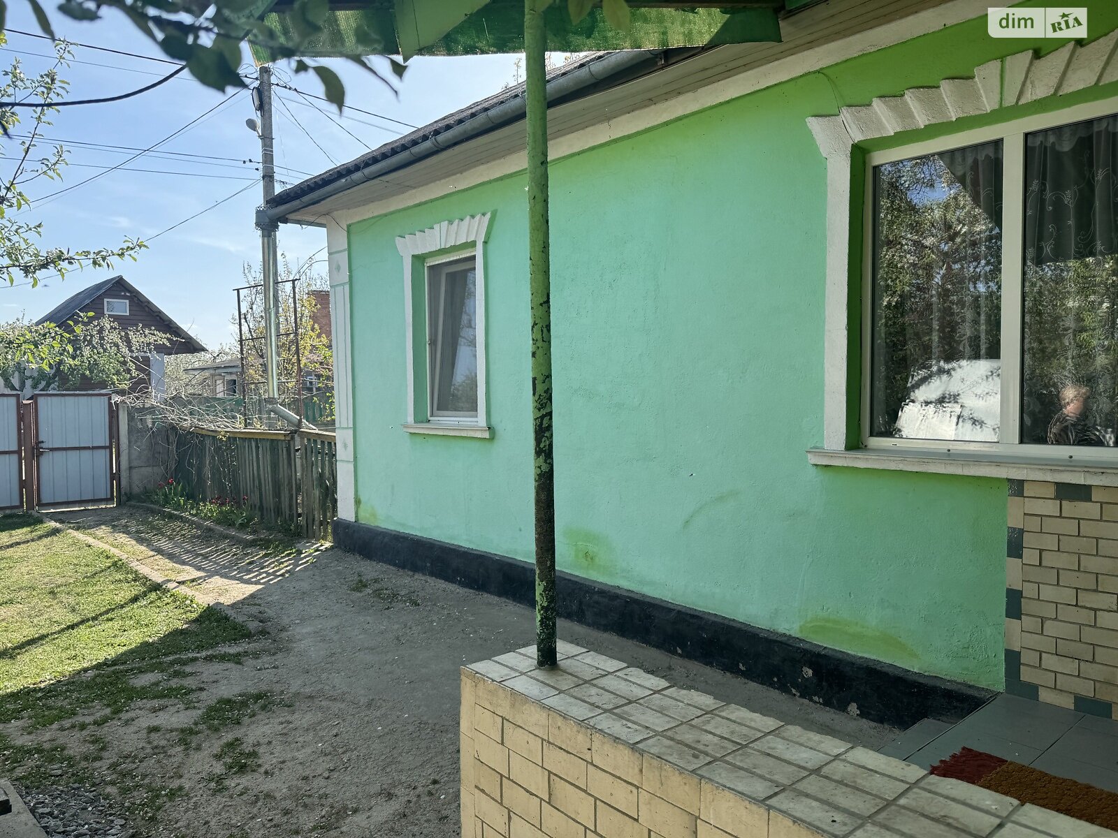 одноповерховий будинок з опаленням, 93.3 кв. м, шлакобетон. Продаж у Сутисках фото 1 одноповерховий будинок з опаленням, 93.3 кв. м, шлакобетон. Продаж у Сутисках фото 1