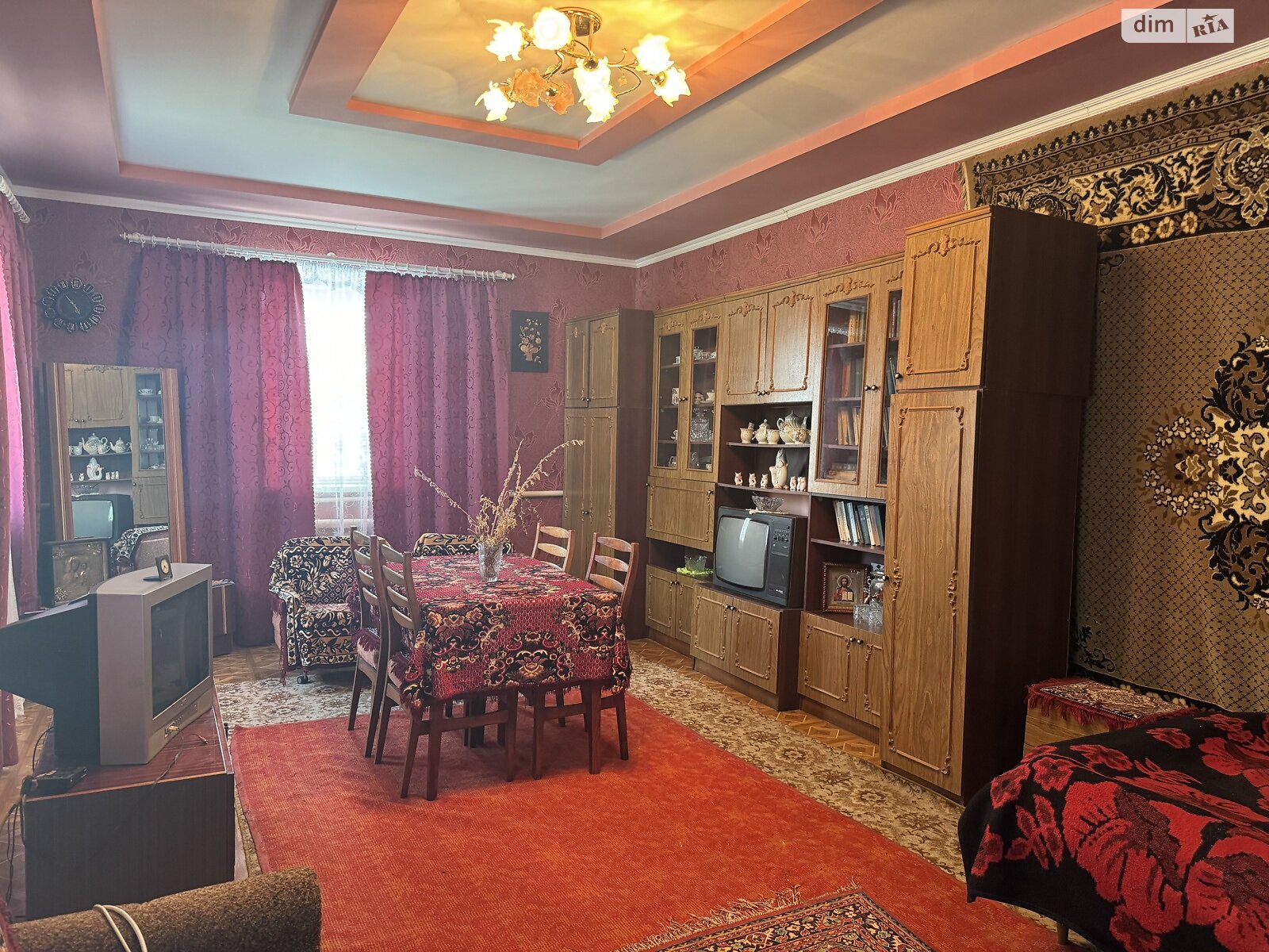 одноповерховий будинок з опаленням, 93.3 кв. м, шлакобетон. Продаж у Сутисках фото 1 одноповерховий будинок з опаленням, 93.3 кв. м, шлакобетон. Продаж у Сутисках фото 1