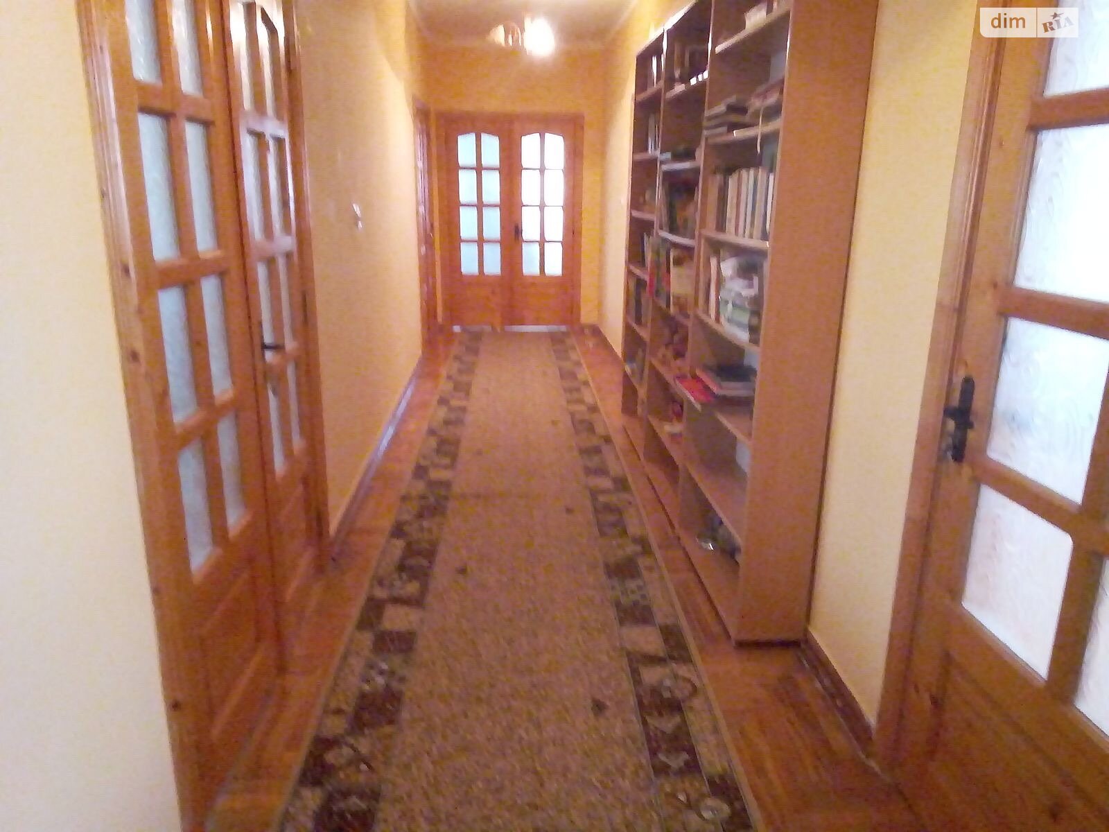 двоповерховий будинок з гаражем, 620 кв. м, цегла. Продаж у Сваляві фото 1 двоповерховий будинок з гаражем, 620 кв. м, цегла. Продаж у Сваляві фото 1