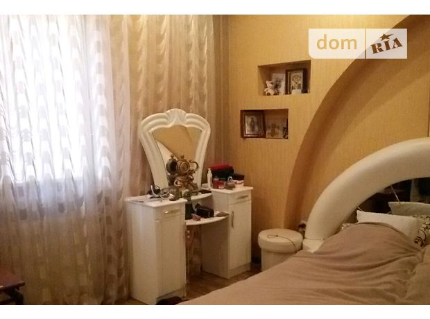 одноэтажный дом, 157 кв. м, кирпич саманный. Продажа в Сваляве фото 1 одноэтажный дом, 157 кв. м, кирпич саманный. Продажа в Сваляве фото 1