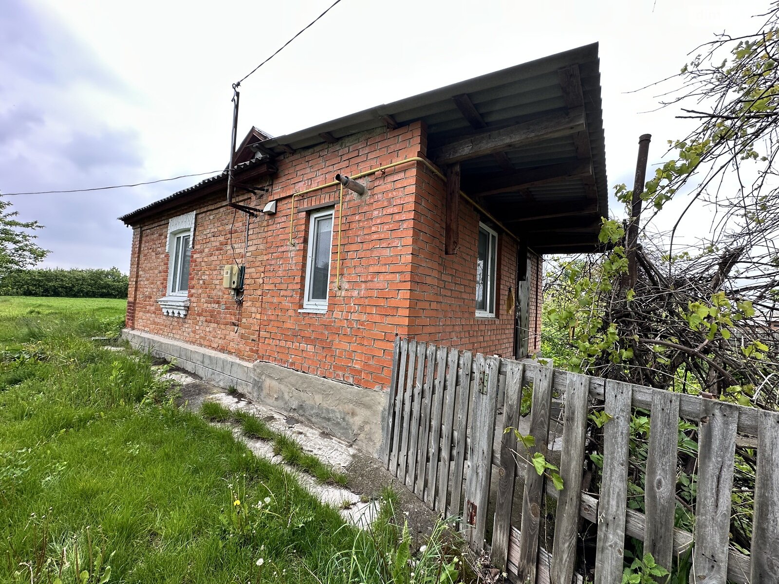 одноэтажный дом с отоплением, 60 кв. м, кирпич. Продажа в Свердловке фото 1 одноэтажный дом с отоплением, 60 кв. м, кирпич. Продажа в Свердловке фото 1