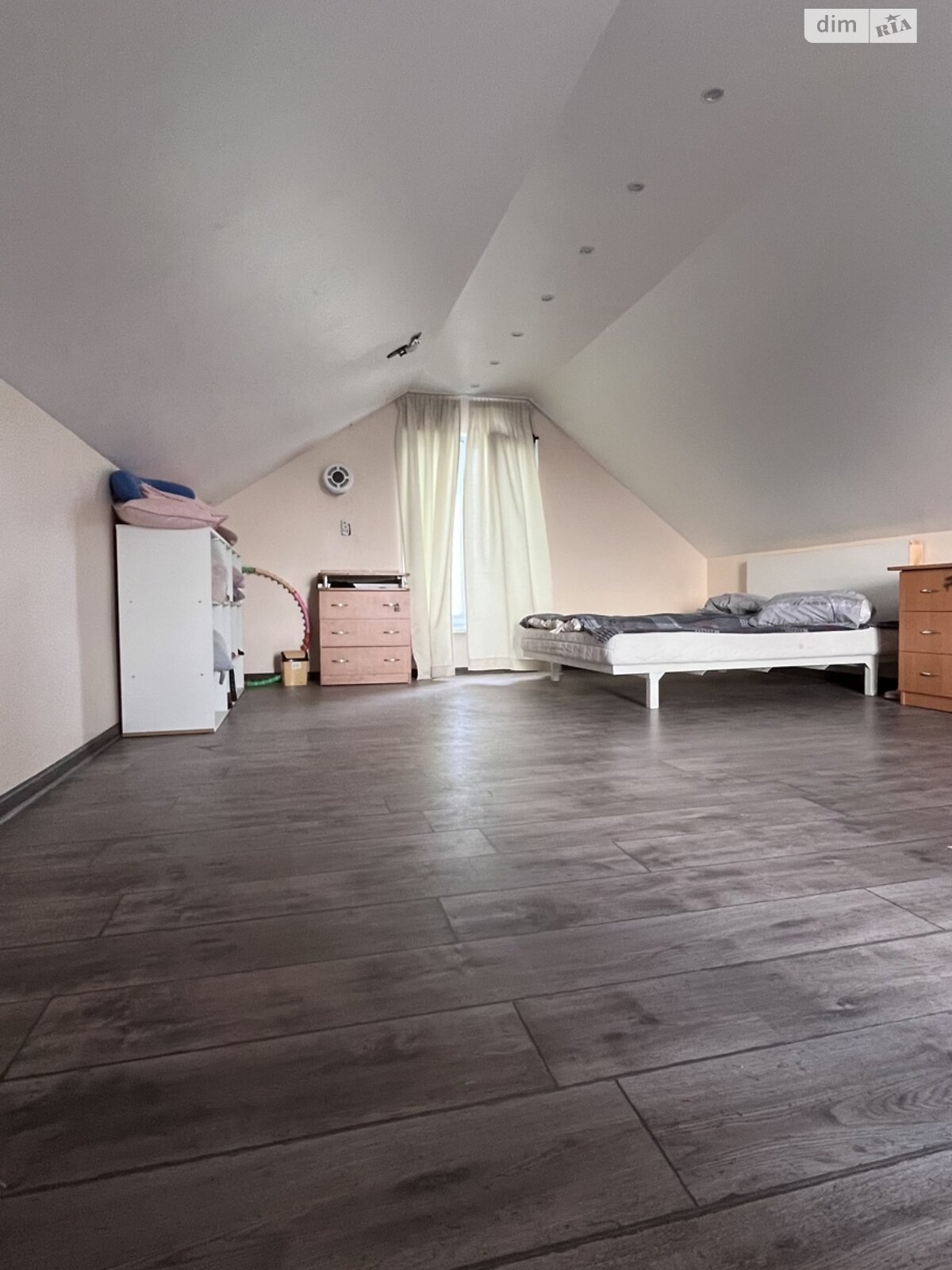 триповерховий будинок з гаражем, 100 кв. м, пеноблок. Продаж у Світильні фото 1 триповерховий будинок з гаражем, 100 кв. м, пеноблок. Продаж у Світильні фото 1