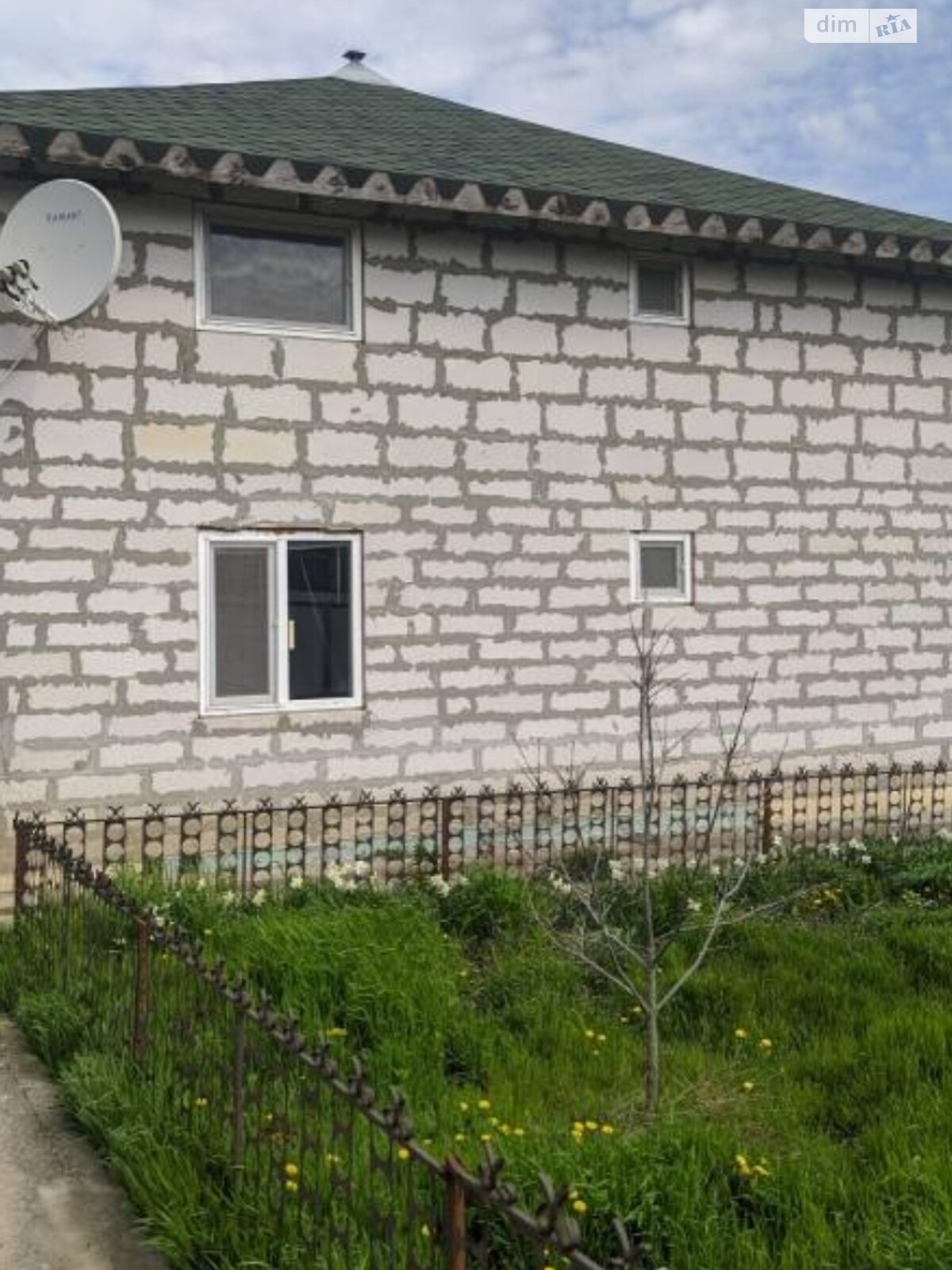 двоповерховий будинок з гаражем, 100 кв. м, кирпич. Продаж у Світле фото 1 двоповерховий будинок з гаражем, 100 кв. м, кирпич. Продаж у Світле фото 1