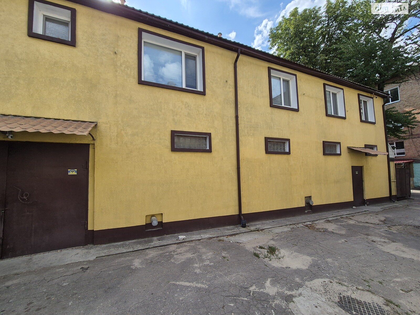 двухэтажный дом с гаражом, 216.8 кв. м, кирпич. Продажа в Светловодске район Светловодск фото 1 двухэтажный дом с гаражом, 216.8 кв. м, кирпич. Продажа в Светловодске район Светловодск фото 1