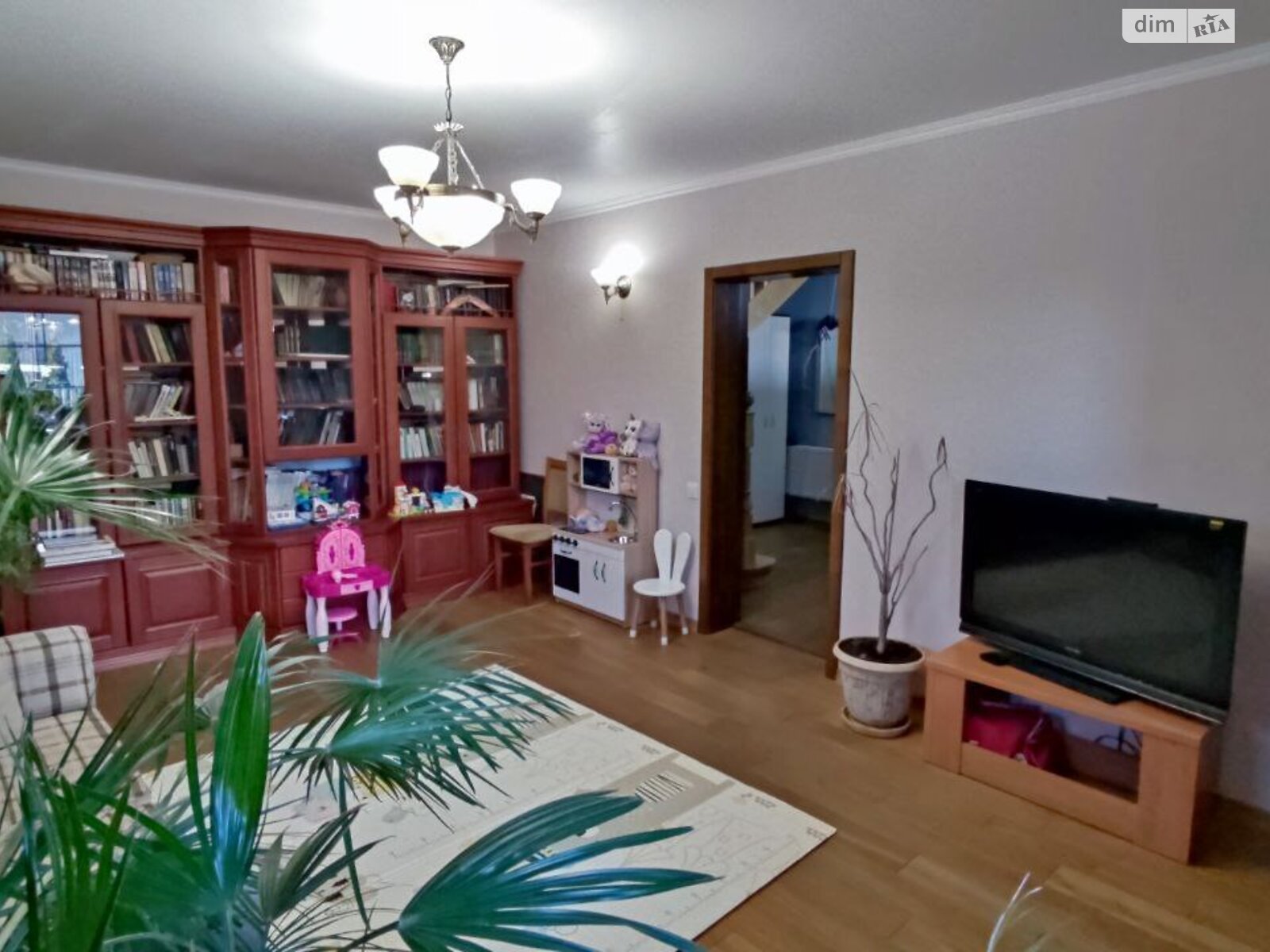 двухэтажный дом беседка, 211.6 кв. м, кирпич. Продажа в Свидивке фото 1