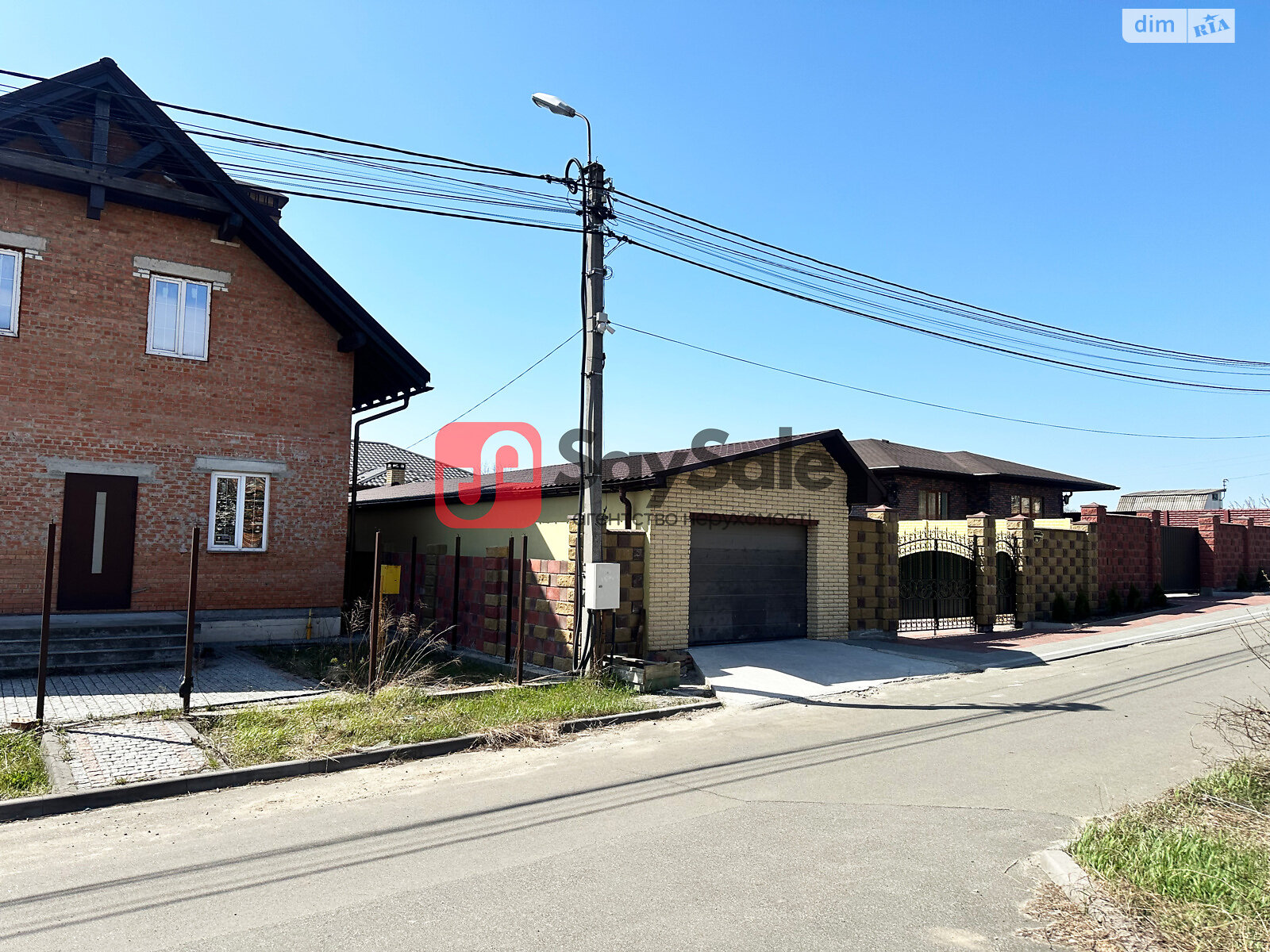двухэтажный дом с гаражом, 170 кв. м, кирпич. Продажа в Святопетровское фото 1 двухэтажный дом с гаражом, 170 кв. м, кирпич. Продажа в Святопетровское фото 1