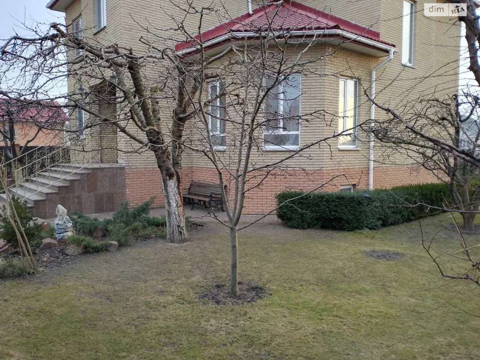 двухэтажный дом с ремонтом, 290 кв. м, кирпич. Продажа в Святопетровское фото 1 двухэтажный дом с ремонтом, 290 кв. м, кирпич. Продажа в Святопетровское фото 1