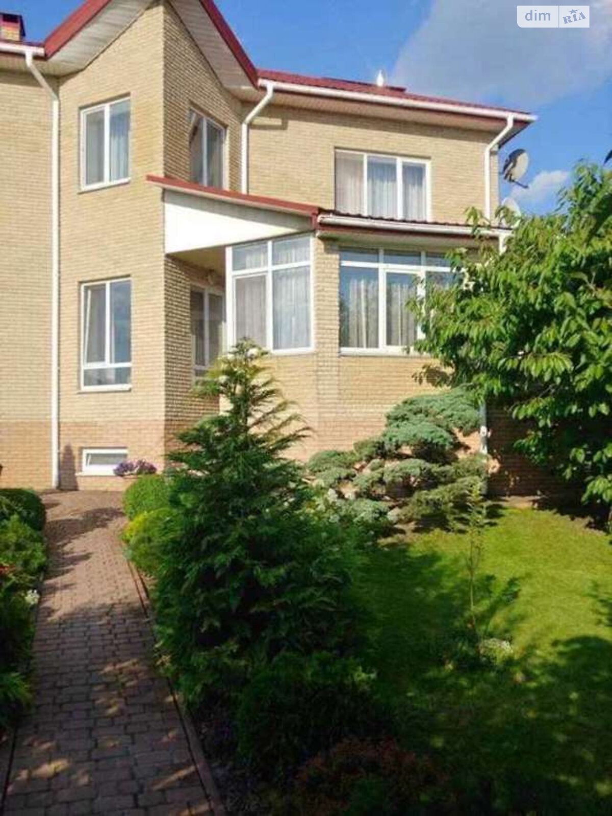 двухэтажный дом с ремонтом, 290 кв. м, кирпич. Продажа в Святопетровское фото 1 двухэтажный дом с ремонтом, 290 кв. м, кирпич. Продажа в Святопетровское фото 1