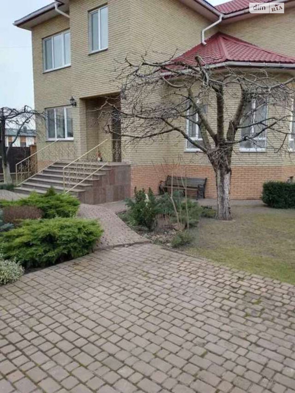 двухэтажный дом с ремонтом, 290 кв. м, кирпич. Продажа в Святопетровское фото 1 двухэтажный дом с ремонтом, 290 кв. м, кирпич. Продажа в Святопетровское фото 1