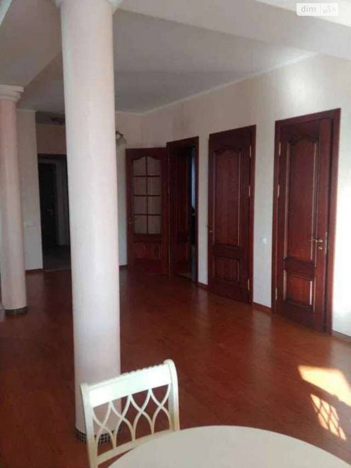 двухэтажный дом с ремонтом, 290 кв. м, кирпич. Продажа в Святопетровское фото 1 двухэтажный дом с ремонтом, 290 кв. м, кирпич. Продажа в Святопетровское фото 1