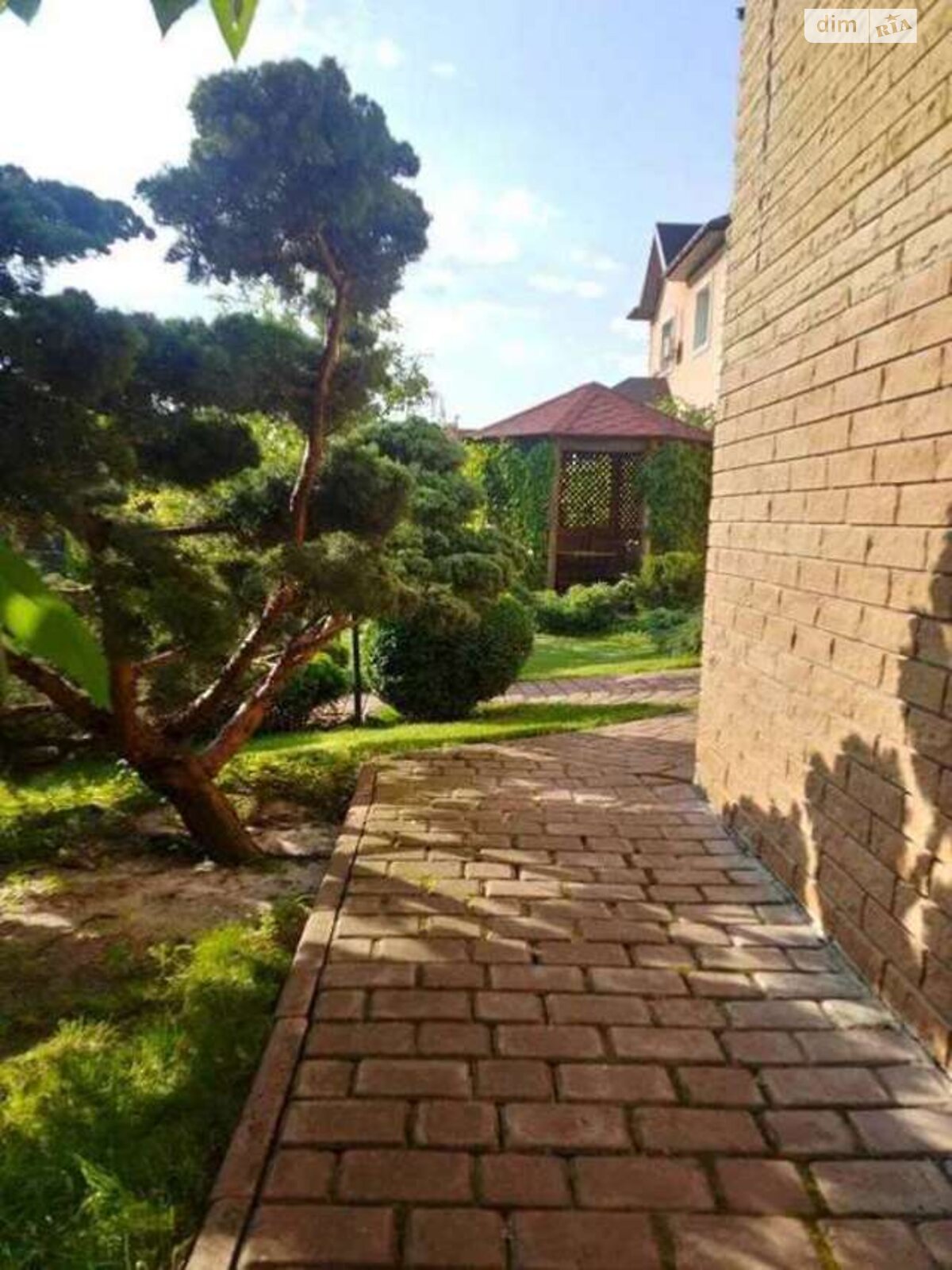двухэтажный дом с ремонтом, 290 кв. м, кирпич. Продажа в Святопетровское фото 1 двухэтажный дом с ремонтом, 290 кв. м, кирпич. Продажа в Святопетровское фото 1