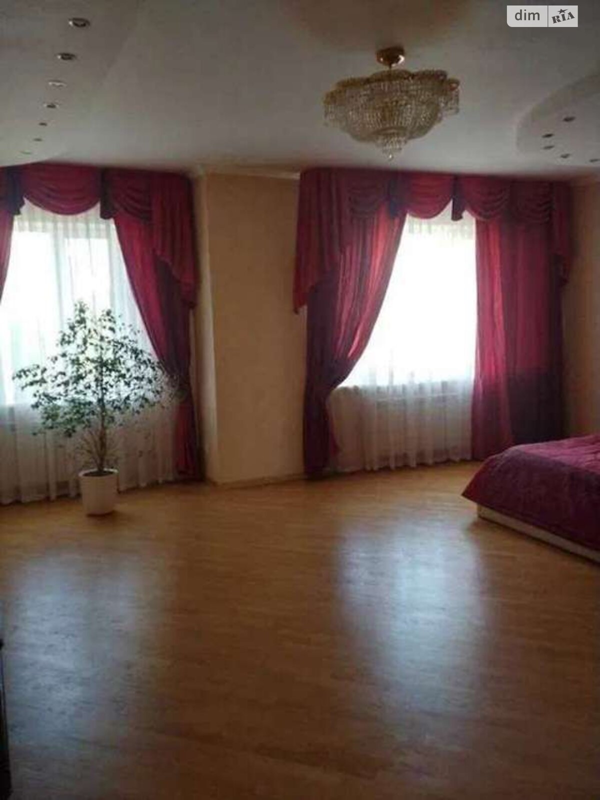 двухэтажный дом с ремонтом, 290 кв. м, кирпич. Продажа в Святопетровское фото 1 двухэтажный дом с ремонтом, 290 кв. м, кирпич. Продажа в Святопетровское фото 1