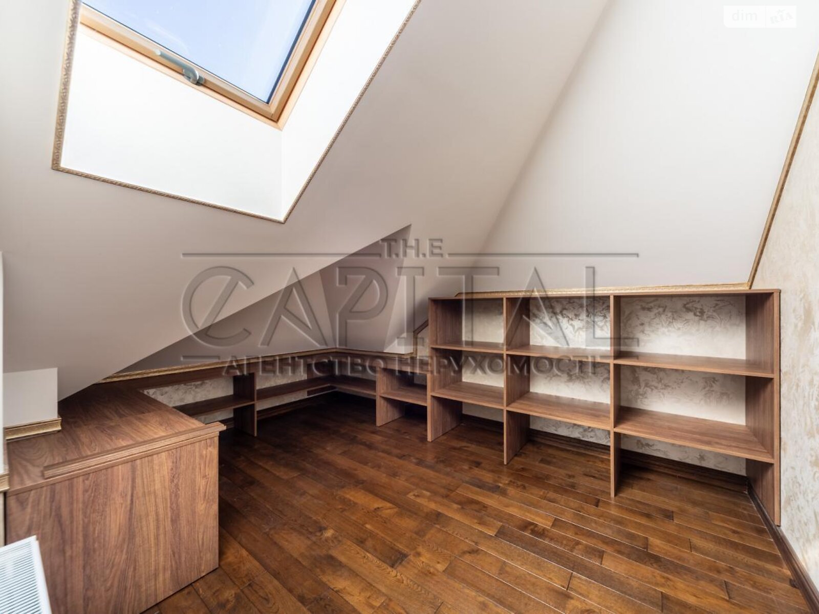 двоповерховий будинок, 265 кв. м, цегла. Продаж у Святопетрівське фото 1 двоповерховий будинок, 265 кв. м, цегла. Продаж у Святопетрівське фото 1