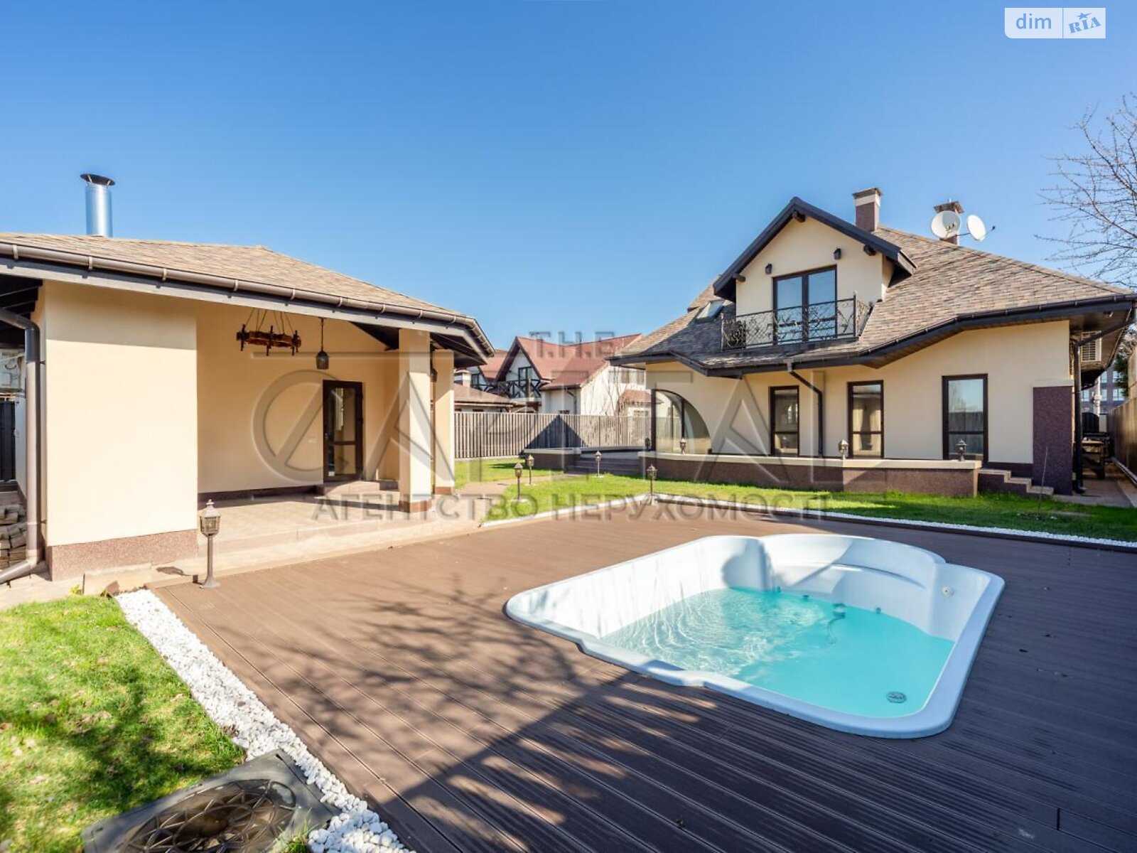 двоповерховий будинок, 265 кв. м, цегла. Продаж у Святопетрівське фото 1 двоповерховий будинок, 265 кв. м, цегла. Продаж у Святопетрівське фото 1