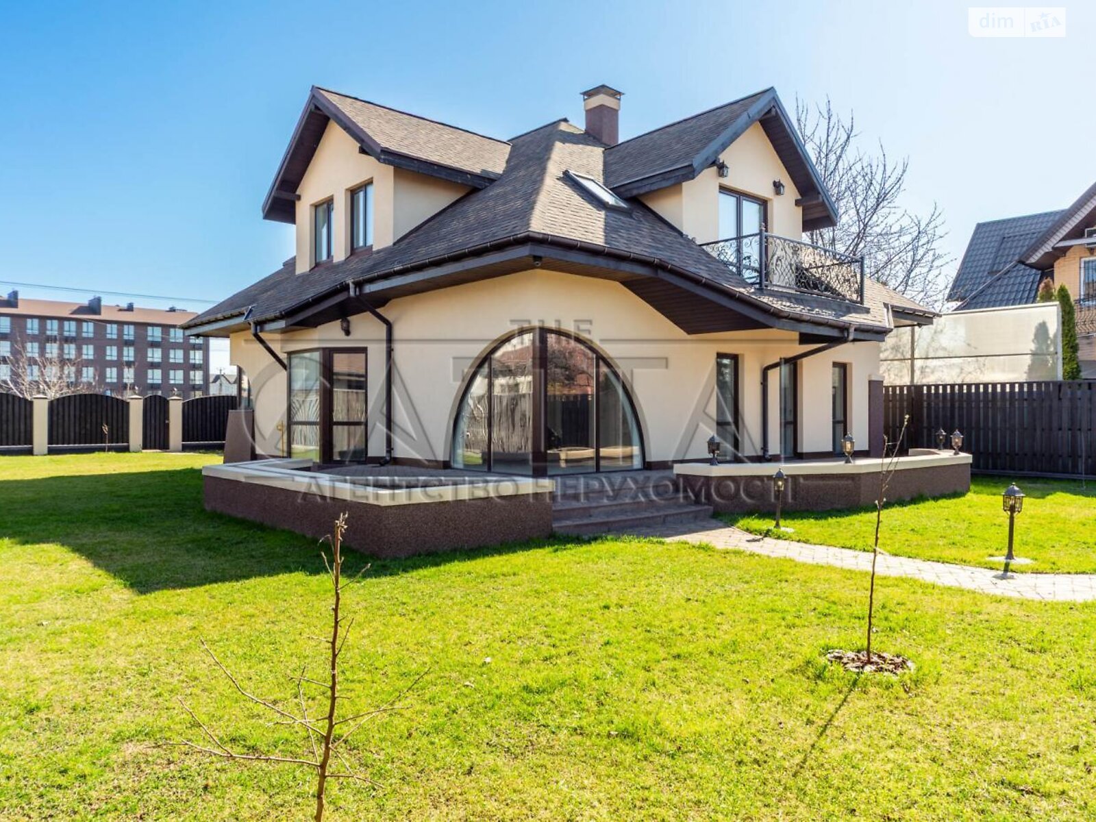 двоповерховий будинок, 265 кв. м, цегла. Продаж у Святопетрівське фото 1 двоповерховий будинок, 265 кв. м, цегла. Продаж у Святопетрівське фото 1