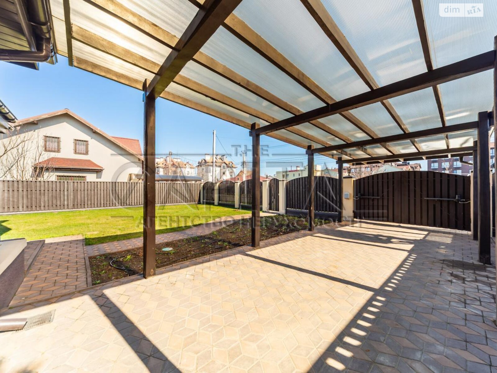 двоповерховий будинок, 265 кв. м, цегла. Продаж у Святопетрівське фото 1 двоповерховий будинок, 265 кв. м, цегла. Продаж у Святопетрівське фото 1