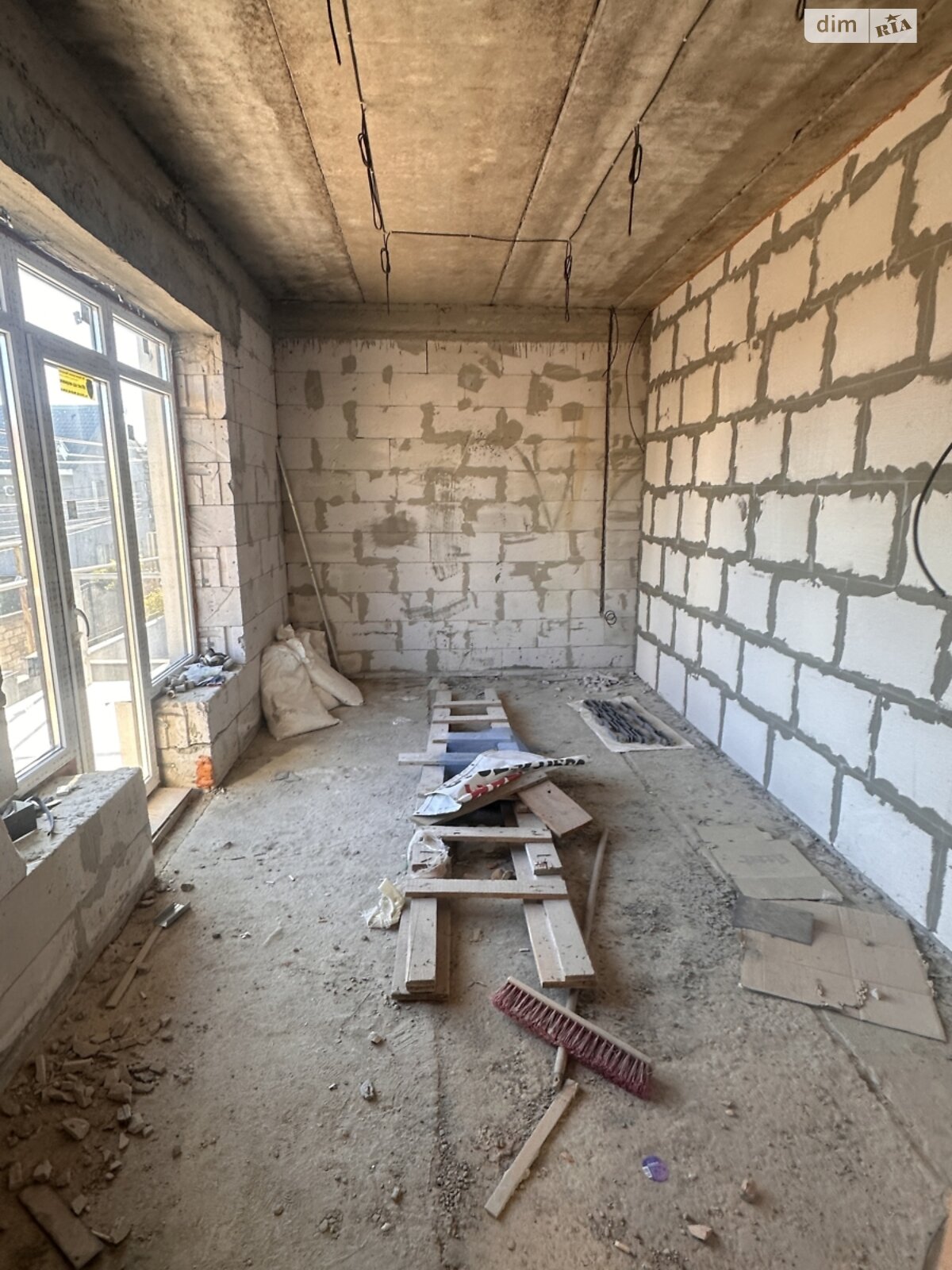 трехэтажный дом, 223 кв. м, газобетон. Продажа в Таирово фото 1 трехэтажный дом, 223 кв. м, газобетон. Продажа в Таирово фото 1