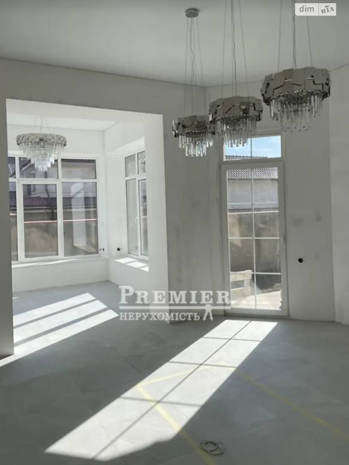 двухэтажный дом с гаражом, 315.1 кв. м, кирпич. Продажа в Таирово район Совиньон фото 1 двухэтажный дом с гаражом, 315.1 кв. м, кирпич. Продажа в Таирово район Совиньон фото 1