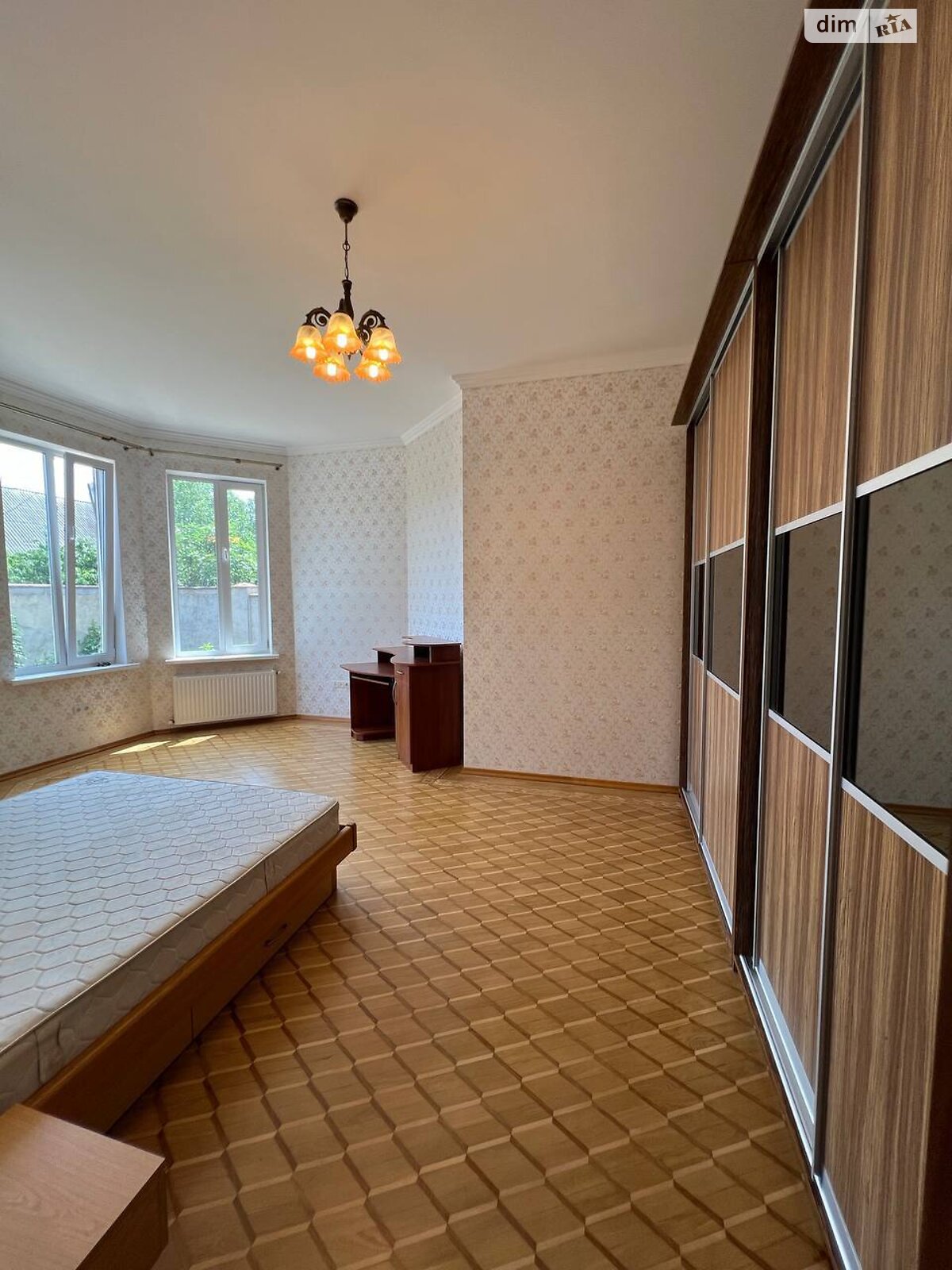 двухэтажный дом с верандой, 231.6 кв. м, керамический кирпич. Продажа в Таирово район Совиньон фото 1 двухэтажный дом с верандой, 231.6 кв. м, керамический кирпич. Продажа в Таирово район Совиньон фото 1