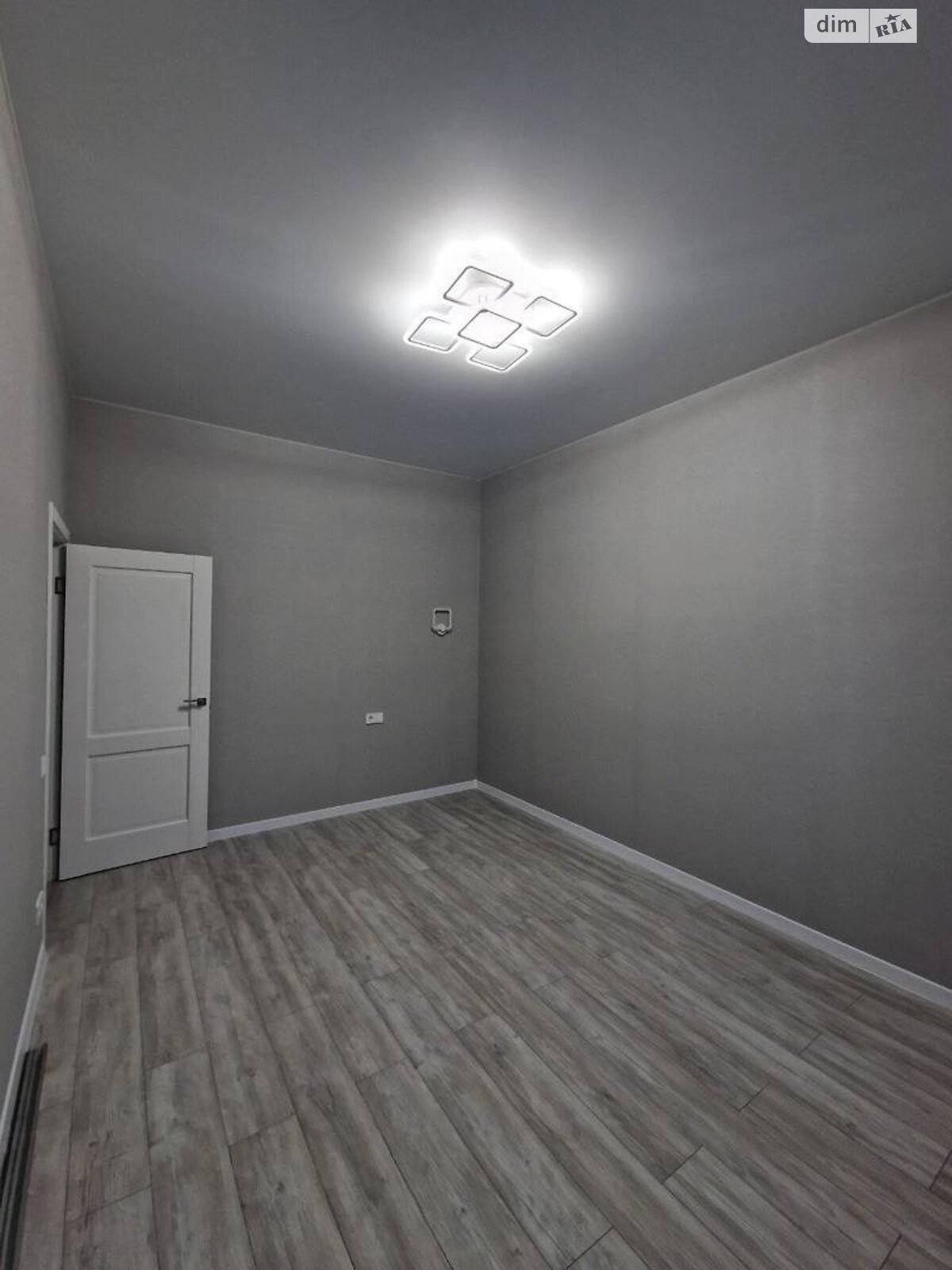 двоповерховий будинок з ремонтом, 150 кв. м, цегла. Продаж у Таїрове фото 1 двоповерховий будинок з ремонтом, 150 кв. м, цегла. Продаж у Таїрове фото 1
