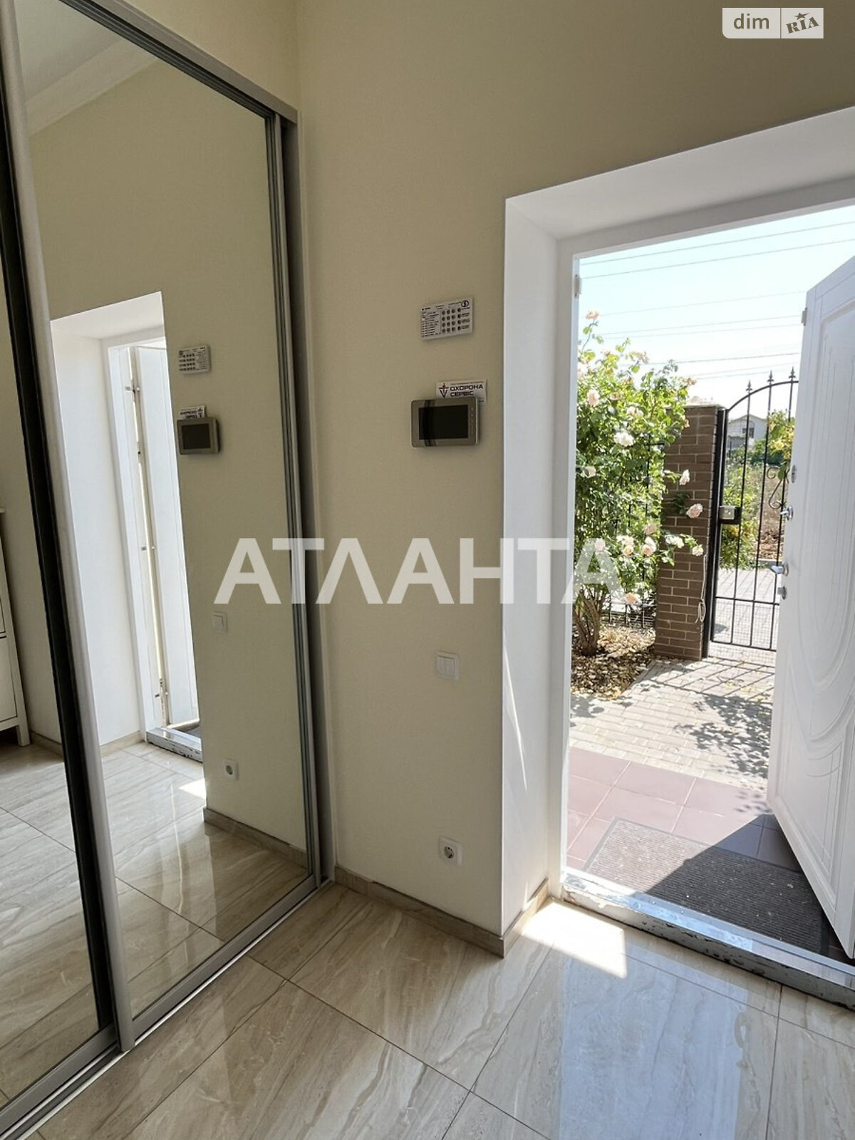 двухэтажный дом беседка, 104.4 кв. м, ракушечник (ракушняк). Продажа в Таирово фото 1 двухэтажный дом беседка, 104.4 кв. м, ракушечник (ракушняк). Продажа в Таирово фото 1