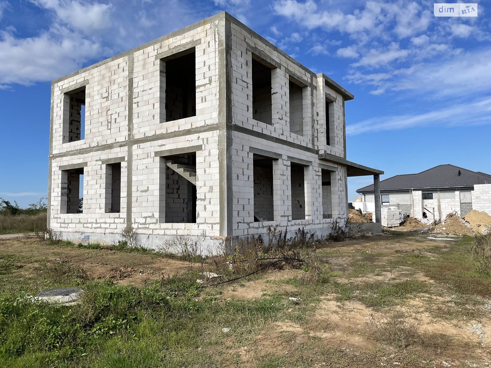 двухэтажный дом с гаражом, 200 кв. м, газобетон. Продажа в Таирово фото 1 двухэтажный дом с гаражом, 200 кв. м, газобетон. Продажа в Таирово фото 1
