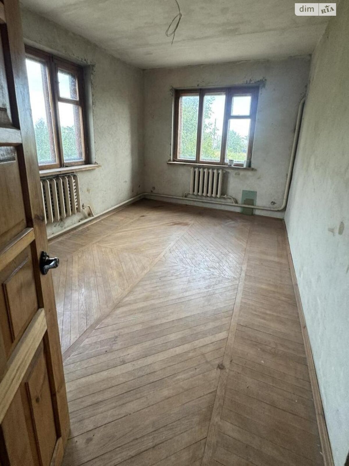 трехэтажный дом, 391.3 кв. м, кирпич. Продажа в Тараще район Тараща фото 1