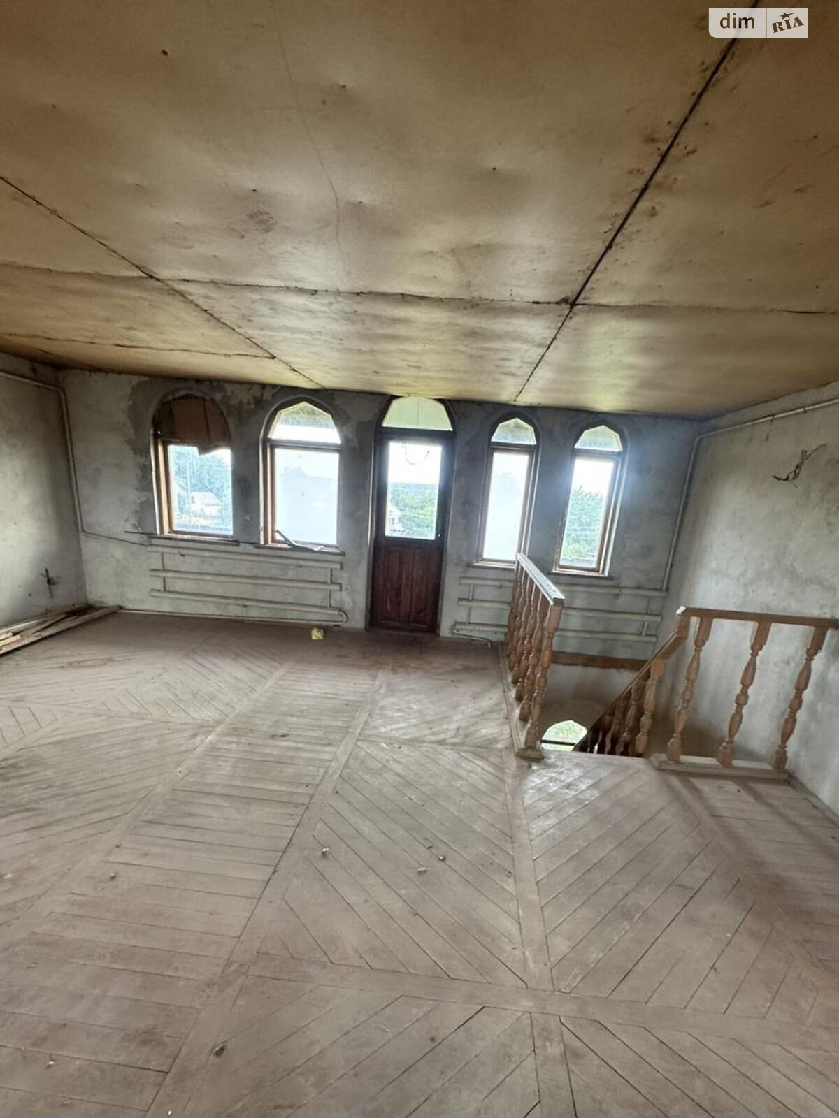 трехэтажный дом, 391.3 кв. м, кирпич. Продажа в Тараще район Тараща фото 1