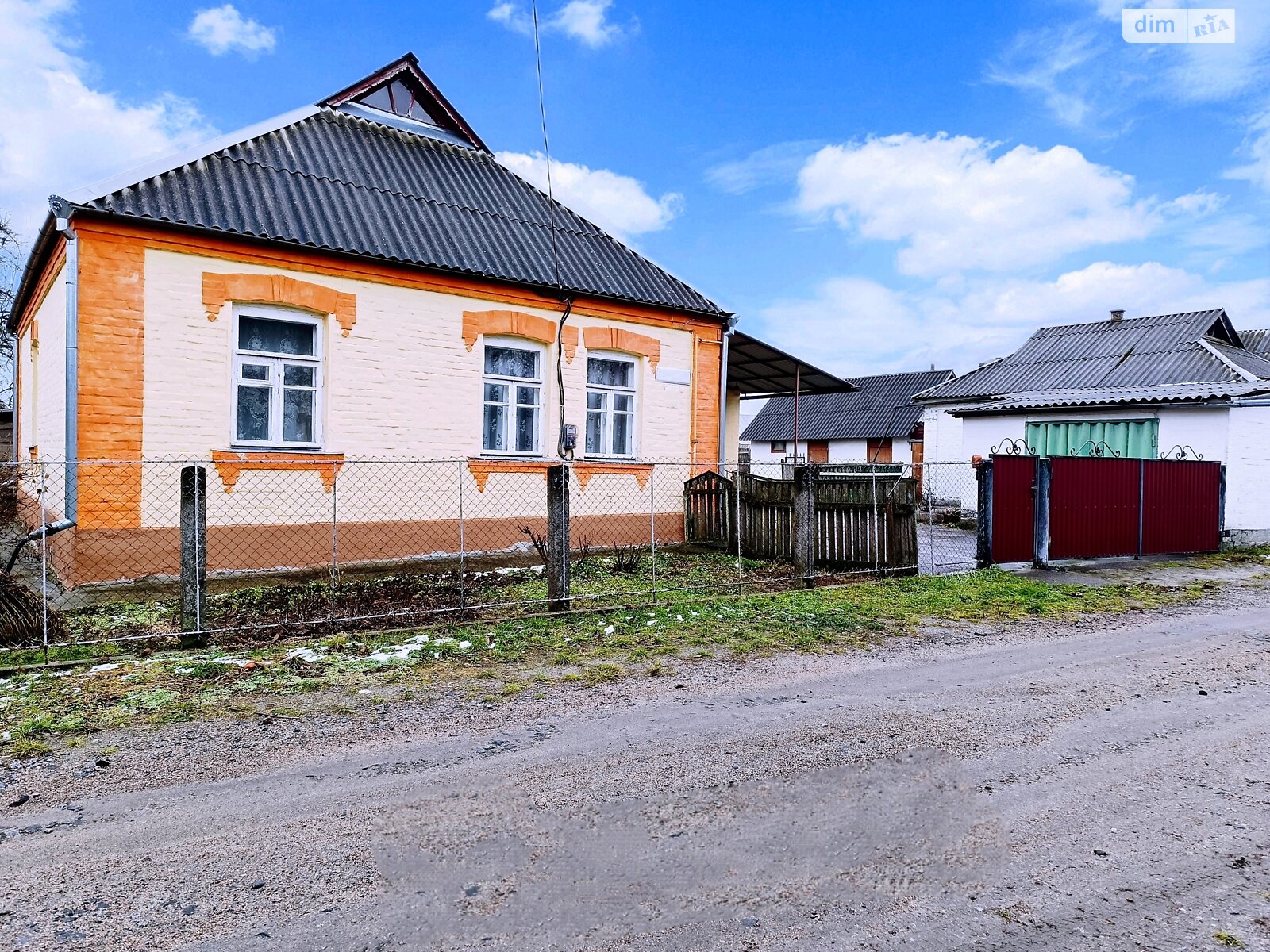 одноповерховий будинок з гаражем, 78.4 кв. м, цегла. Продаж в Таращі, район Тараща фото 1 одноповерховий будинок з гаражем, 78.4 кв. м, цегла. Продаж в Таращі, район Тараща фото 1