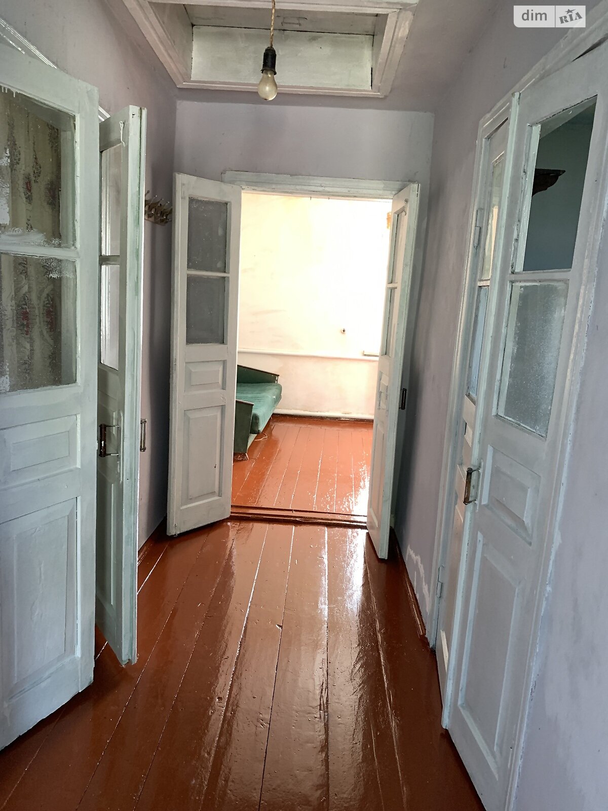 одноэтажный дом с гаражом, 62.3 кв. м, кирпич. Продажа в Тараще фото 1