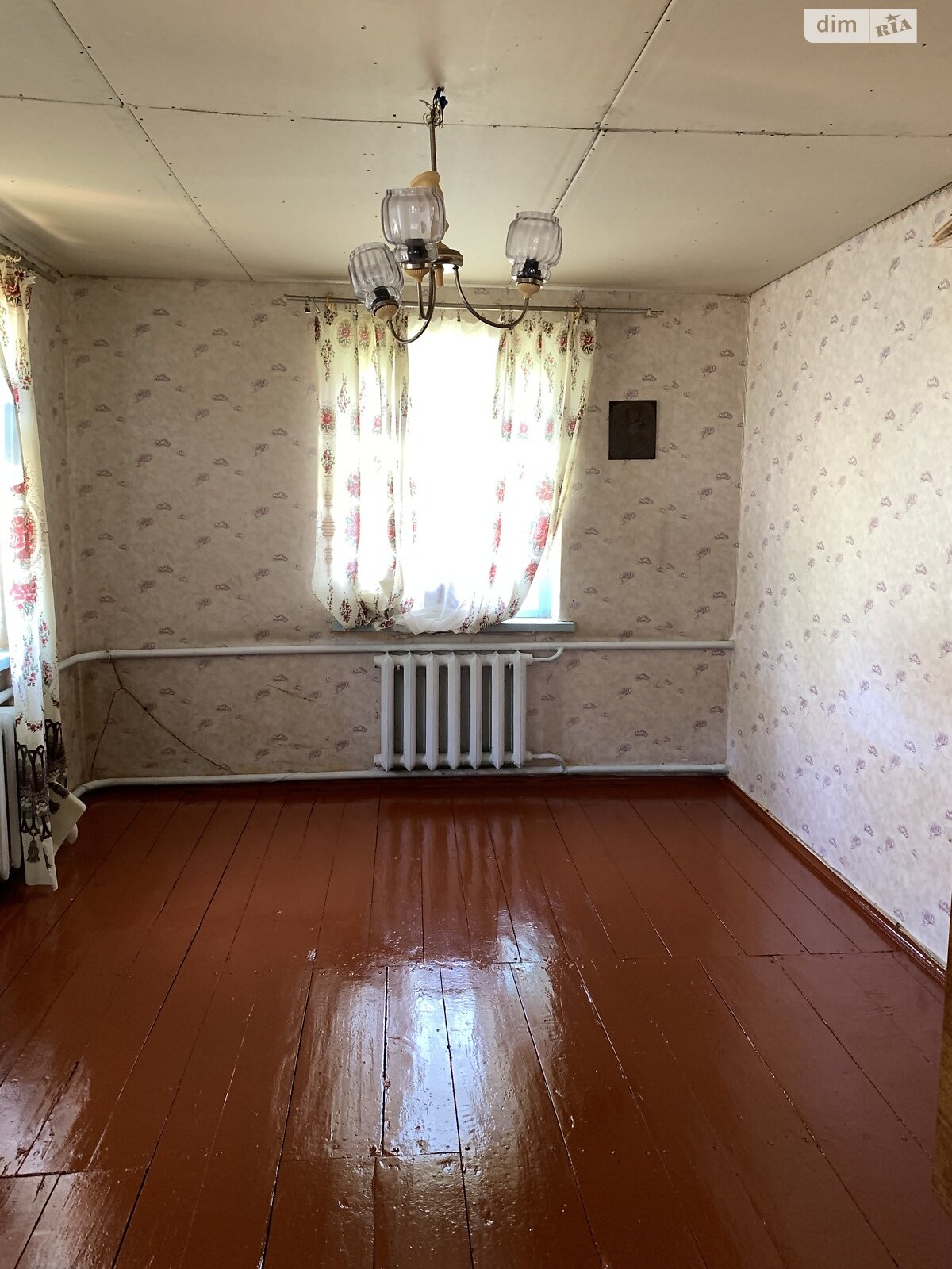 одноэтажный дом с гаражом, 62.3 кв. м, кирпич. Продажа в Тараще фото 1