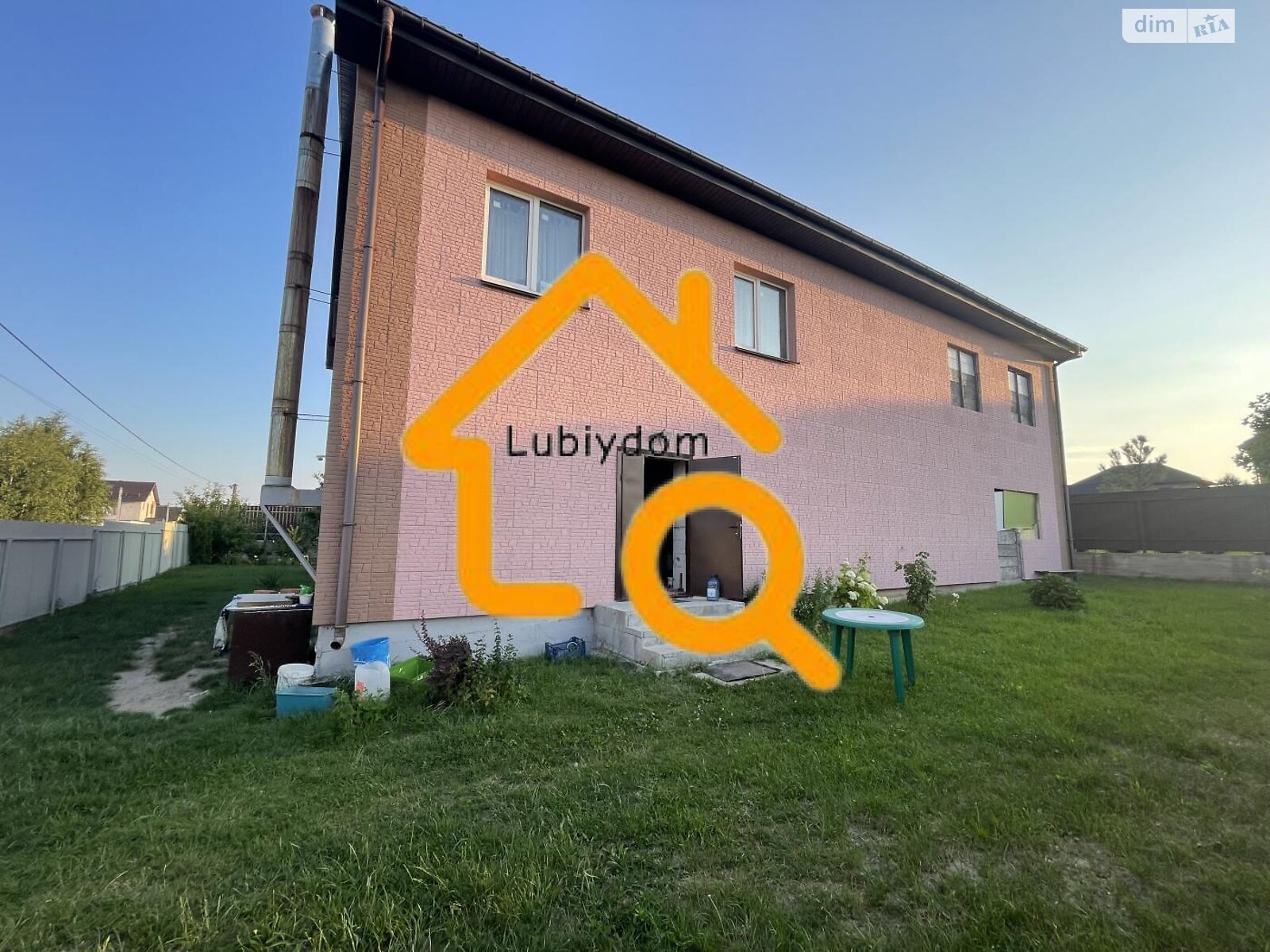 двухэтажный дом, 400 кв. м, кирпич. Продажа в Новом фото 1 двухэтажный дом, 400 кв. м, кирпич. Продажа в Новом фото 1
