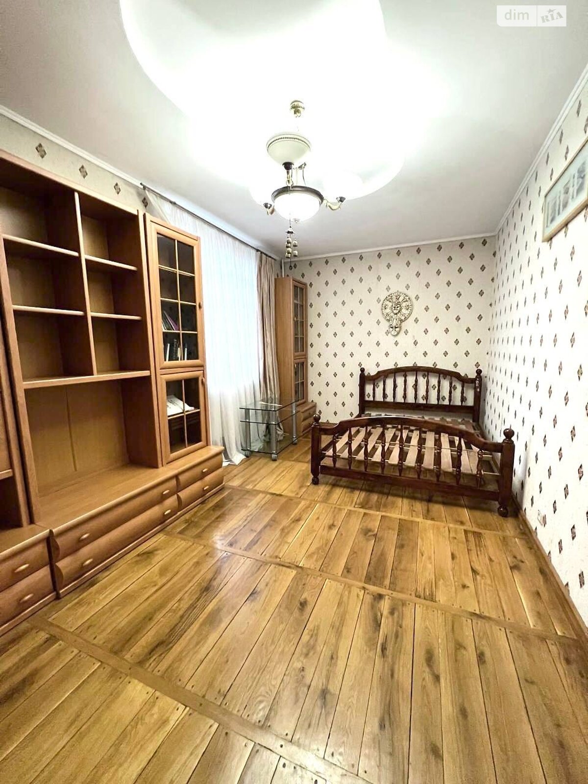 двоповерховий будинок з гаражем, 370.7 кв. м, цегла. Продаж у Тарасівці фото 1 двоповерховий будинок з гаражем, 370.7 кв. м, цегла. Продаж у Тарасівці фото 1