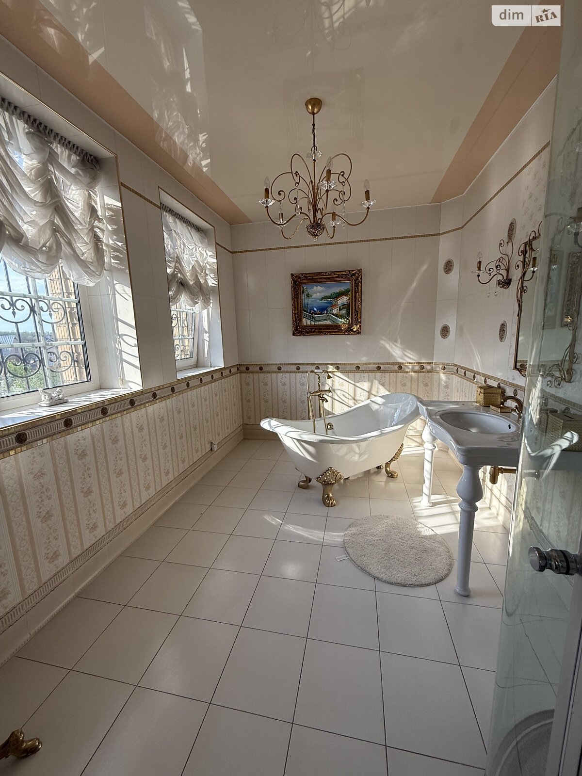 двоповерховий будинок з гаражем, 370.7 кв. м, цегла. Продаж у Тарасівці фото 1 двоповерховий будинок з гаражем, 370.7 кв. м, цегла. Продаж у Тарасівці фото 1