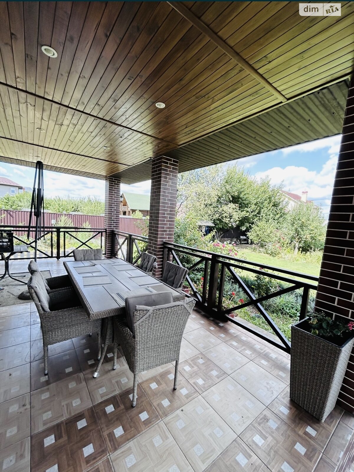 двоповерховий будинок з ремонтом, 224.4 кв. м, цегла. Продаж у Тарасівці фото 1 двоповерховий будинок з ремонтом, 224.4 кв. м, цегла. Продаж у Тарасівці фото 1