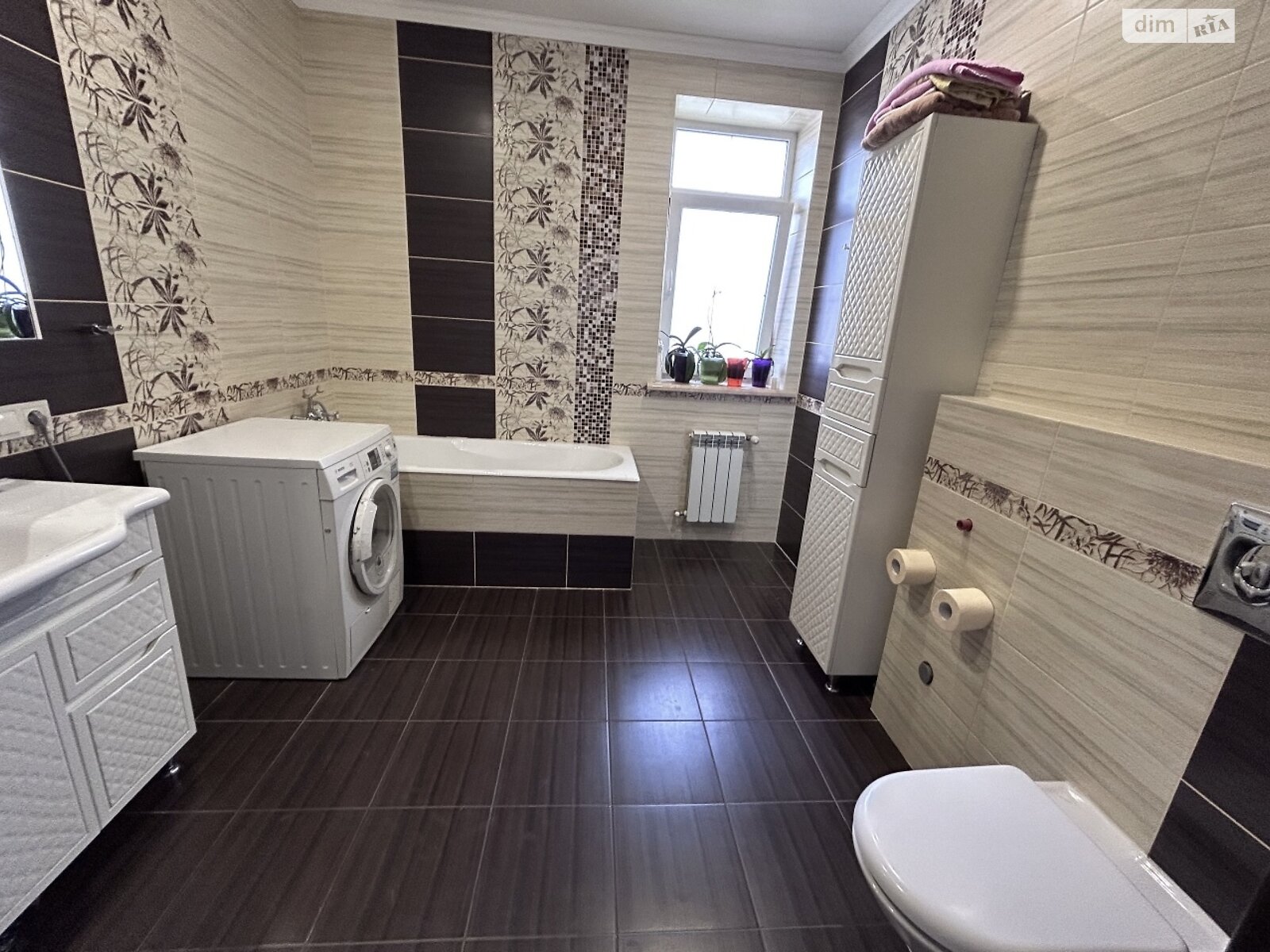 двоповерховий будинок з ремонтом, 224.4 кв. м, цегла. Продаж у Тарасівці фото 1 двоповерховий будинок з ремонтом, 224.4 кв. м, цегла. Продаж у Тарасівці фото 1