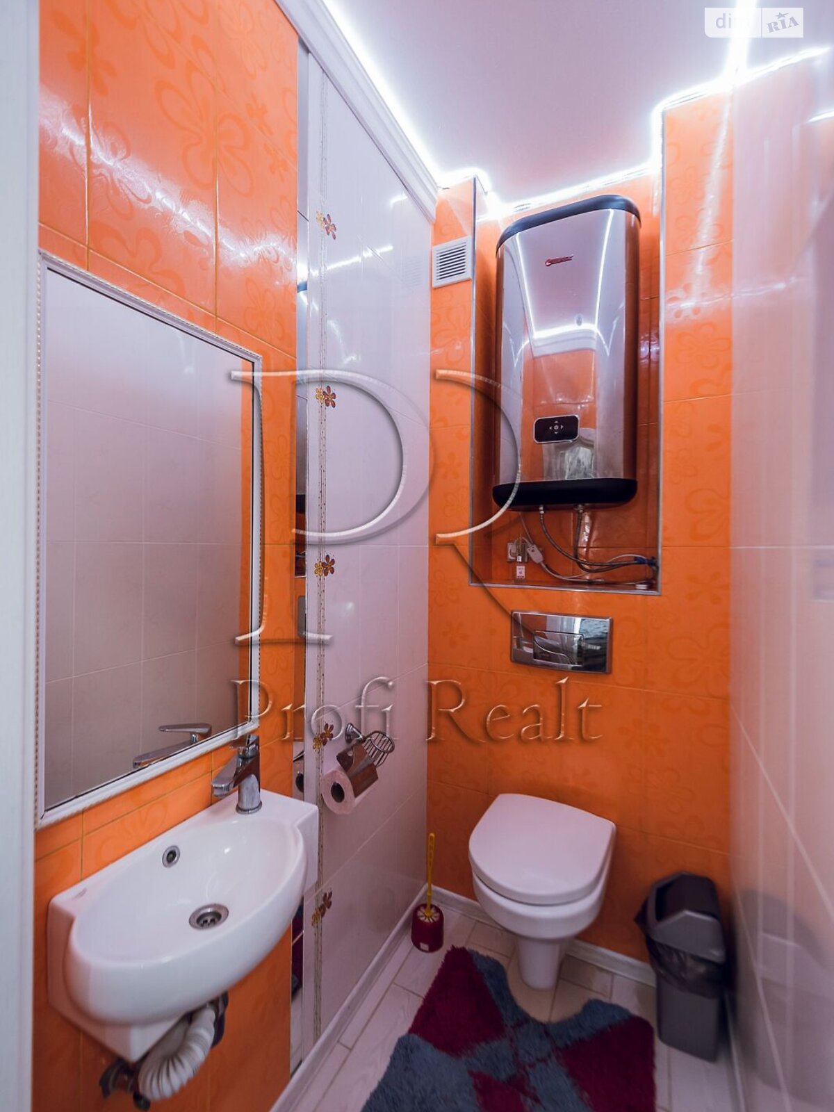 двоповерховий будинок з балконом, 174.6 кв. м, цегла. Продаж у Нове фото 1 двоповерховий будинок з балконом, 174.6 кв. м, цегла. Продаж у Нове фото 1