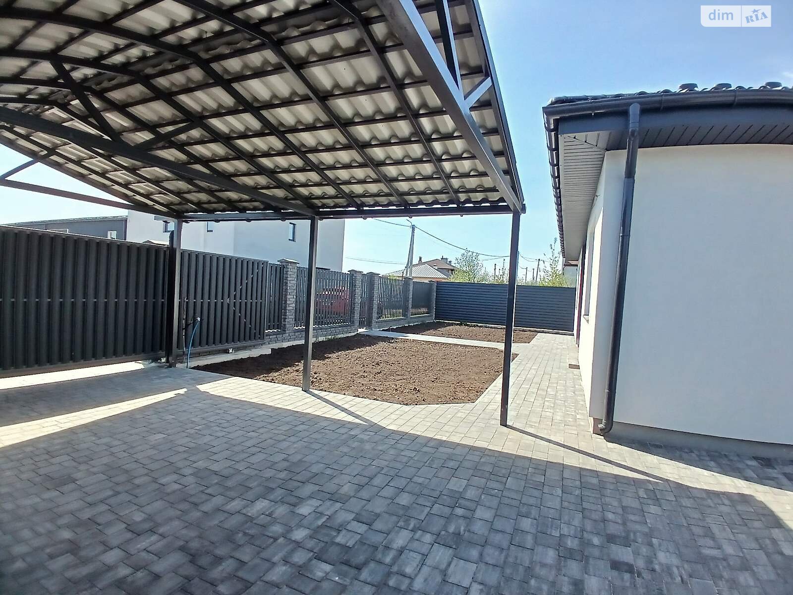 одноэтажный дом с ремонтом, 130 кв. м, газобетон. Продажа в Тарасовке фото 1 одноэтажный дом с ремонтом, 130 кв. м, газобетон. Продажа в Тарасовке фото 1