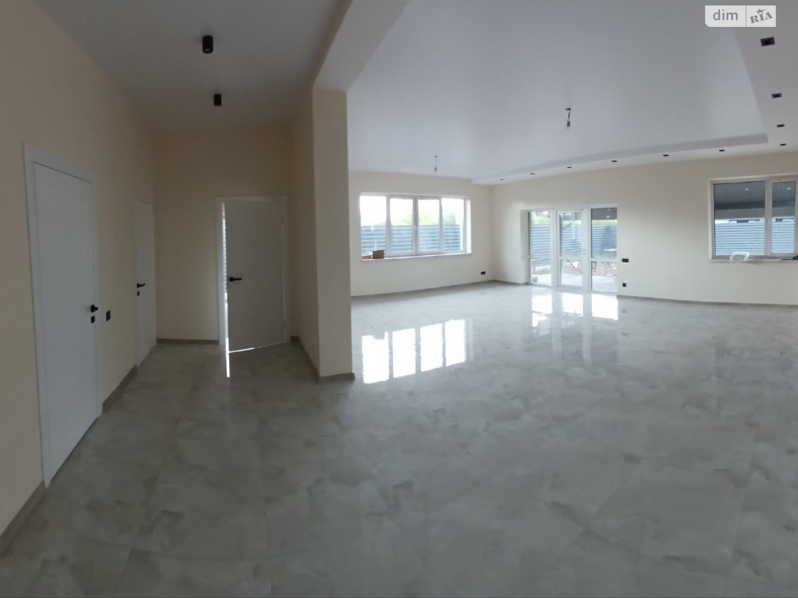 одноэтажный дом с ремонтом, 130 кв. м, газобетон. Продажа в Тарасовке фото 1 одноэтажный дом с ремонтом, 130 кв. м, газобетон. Продажа в Тарасовке фото 1