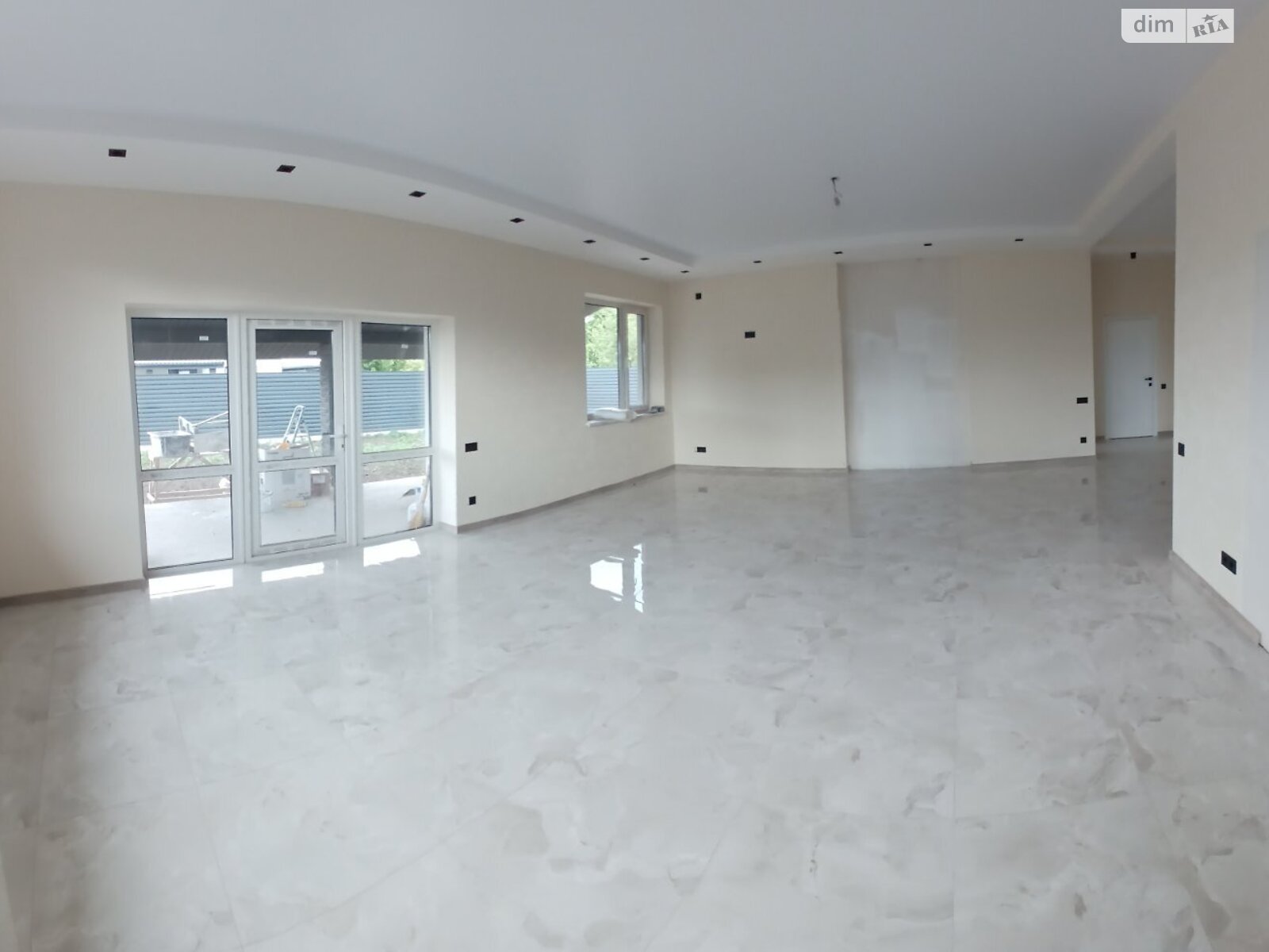 одноэтажный дом с ремонтом, 130 кв. м, газобетон. Продажа в Тарасовке фото 1 одноэтажный дом с ремонтом, 130 кв. м, газобетон. Продажа в Тарасовке фото 1